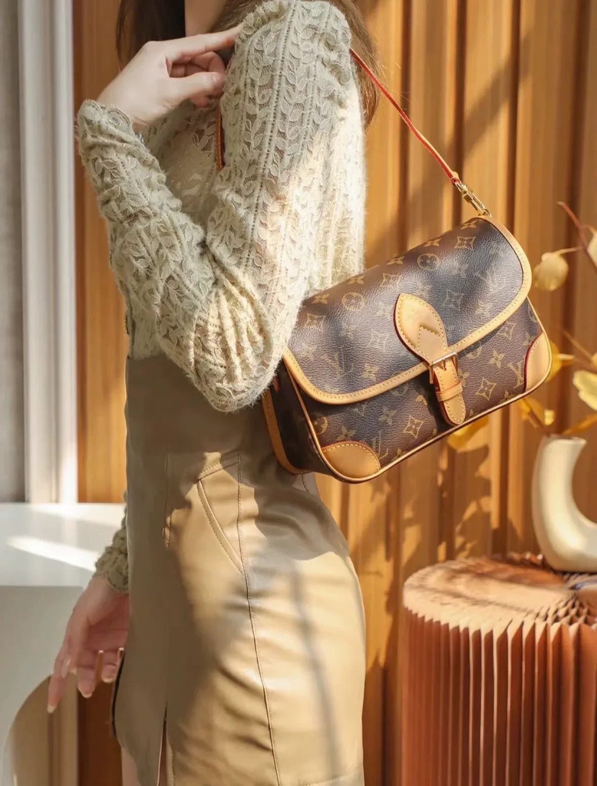 Louis Vuitton Louis Vuitton Diane Monogram Crossbody Bag Size ONE SIZE - 6 Thumbnail