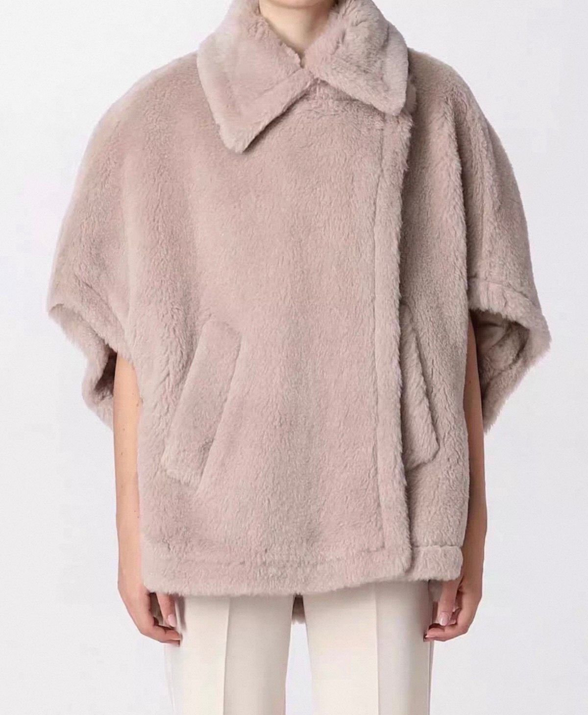 Max Mara Maxmara Teddy Manco Cape Size M / US 6-8 / IT 42-44 - 2 Thumbnail