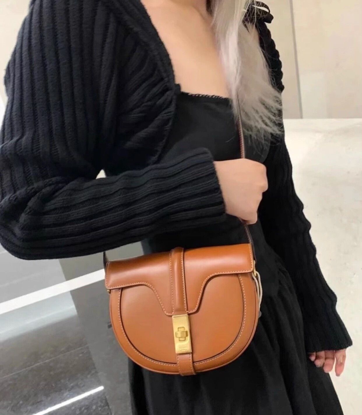 Celine Celine Small Saddle Besace Crossbody Bag Size ONE SIZE - 9 Thumbnail