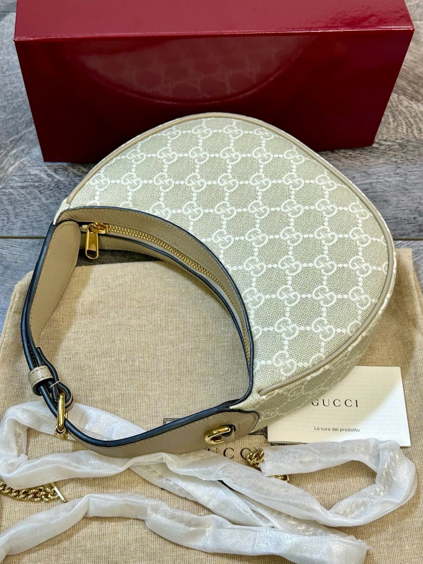 Gucci Gucci Beige GG Monogram Leather Half-Moon Bag Size ONE SIZE - 4 Thumbnail