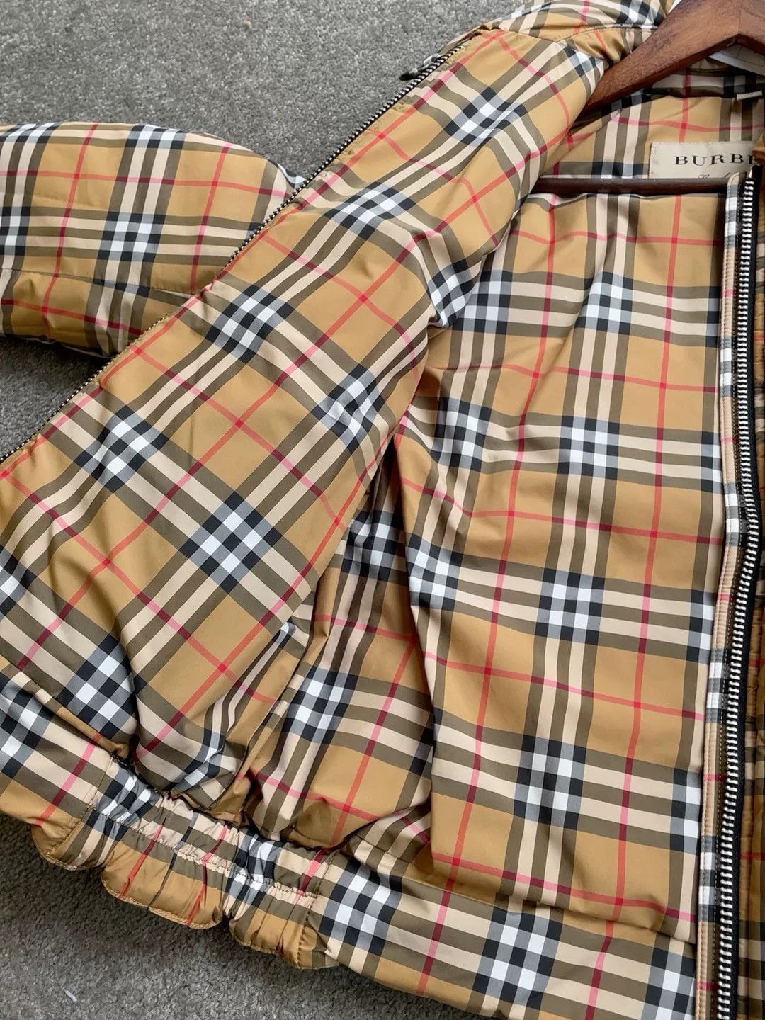 Burberry Burberry Vintage Check Quilted Coat Size M / US 6-8 / IT 42-44 - 6 Thumbnail