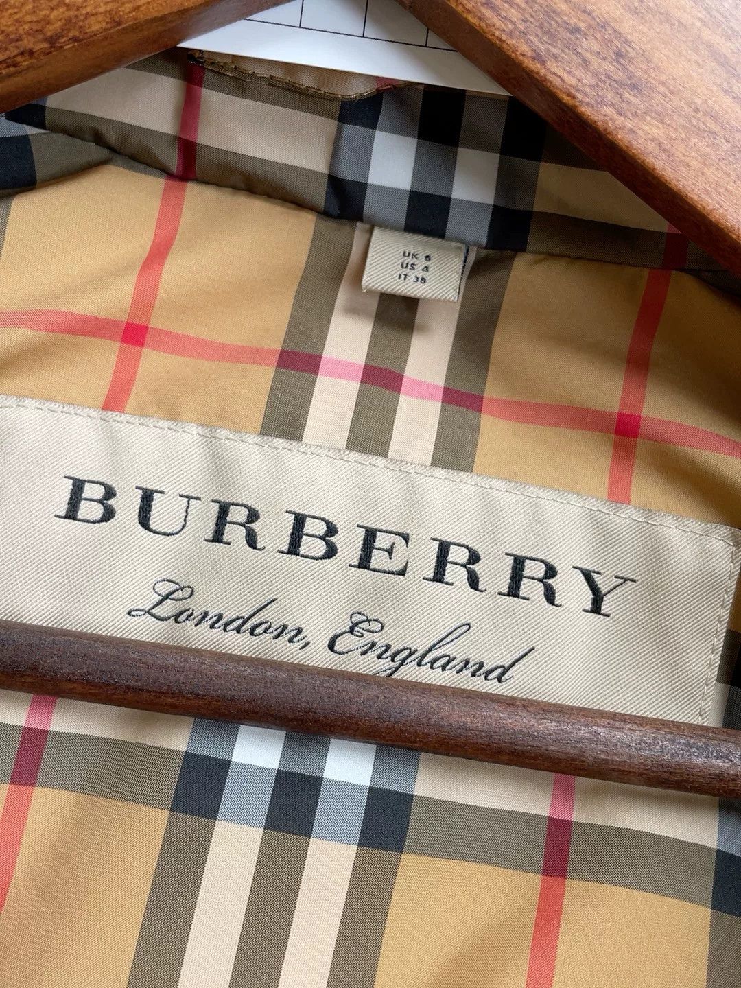 Burberry Burberry Vintage Check Quilted Coat Size M / US 6-8 / IT 42-44 - 9 Thumbnail