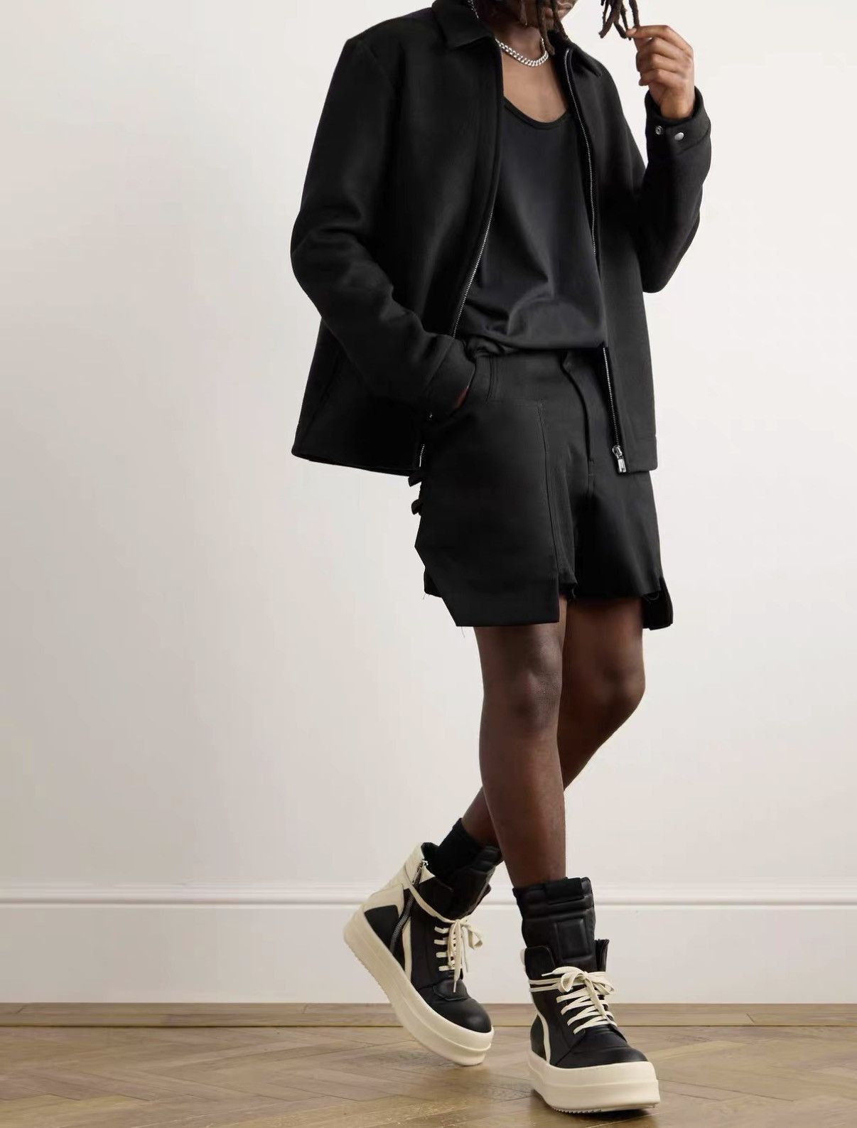 Rick Owens Black Utility Cargo Shorts Size US 30 / EU 46 - 5 Thumbnail