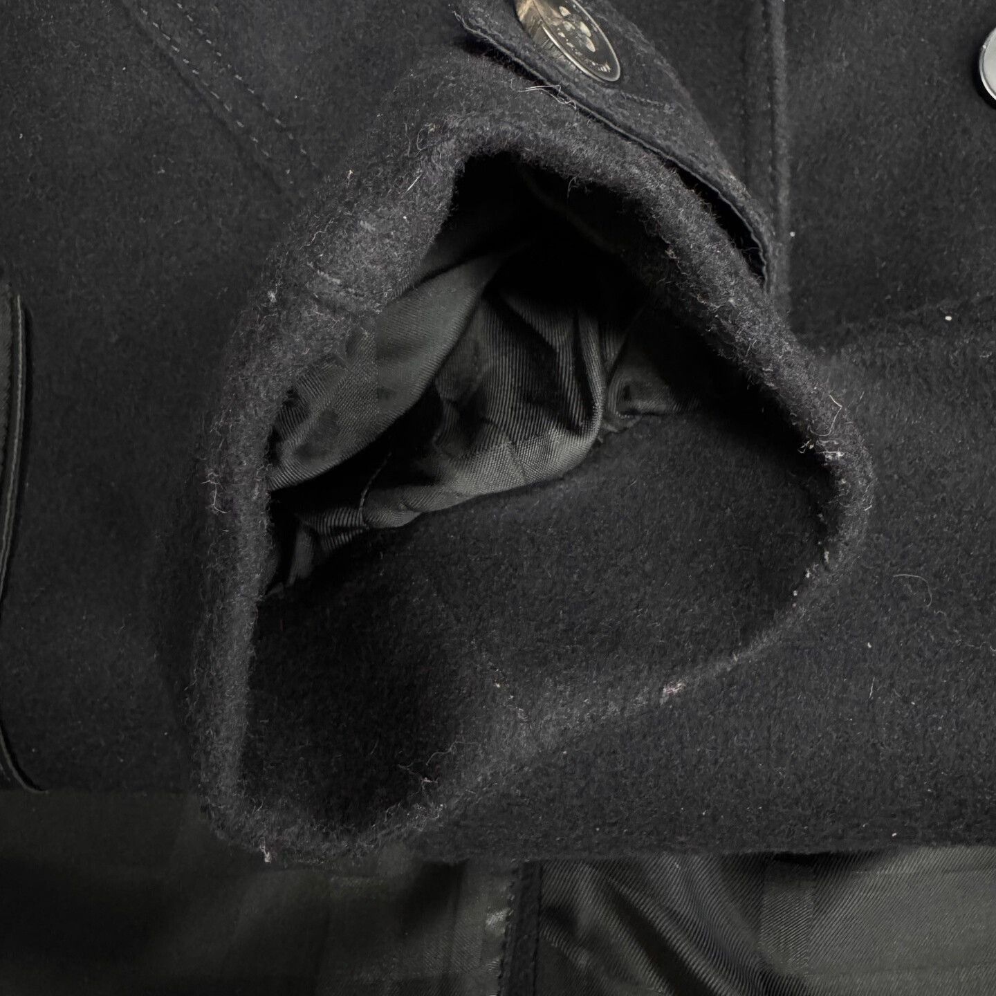 Burberry Burberry Black Double-Breasted Short Lapel Coat Size M / US 6-8 / IT 42-44 - 8 Thumbnail