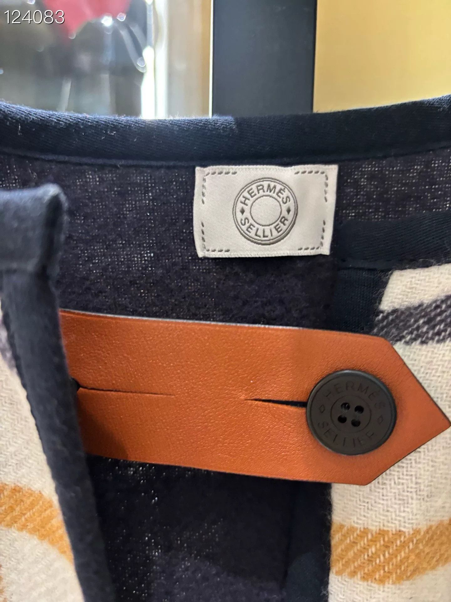 Hermes HERMÈS Camail Cashmere Double-Sided Cape Size M / US 6-8 / IT 42-44 - 6 Thumbnail
