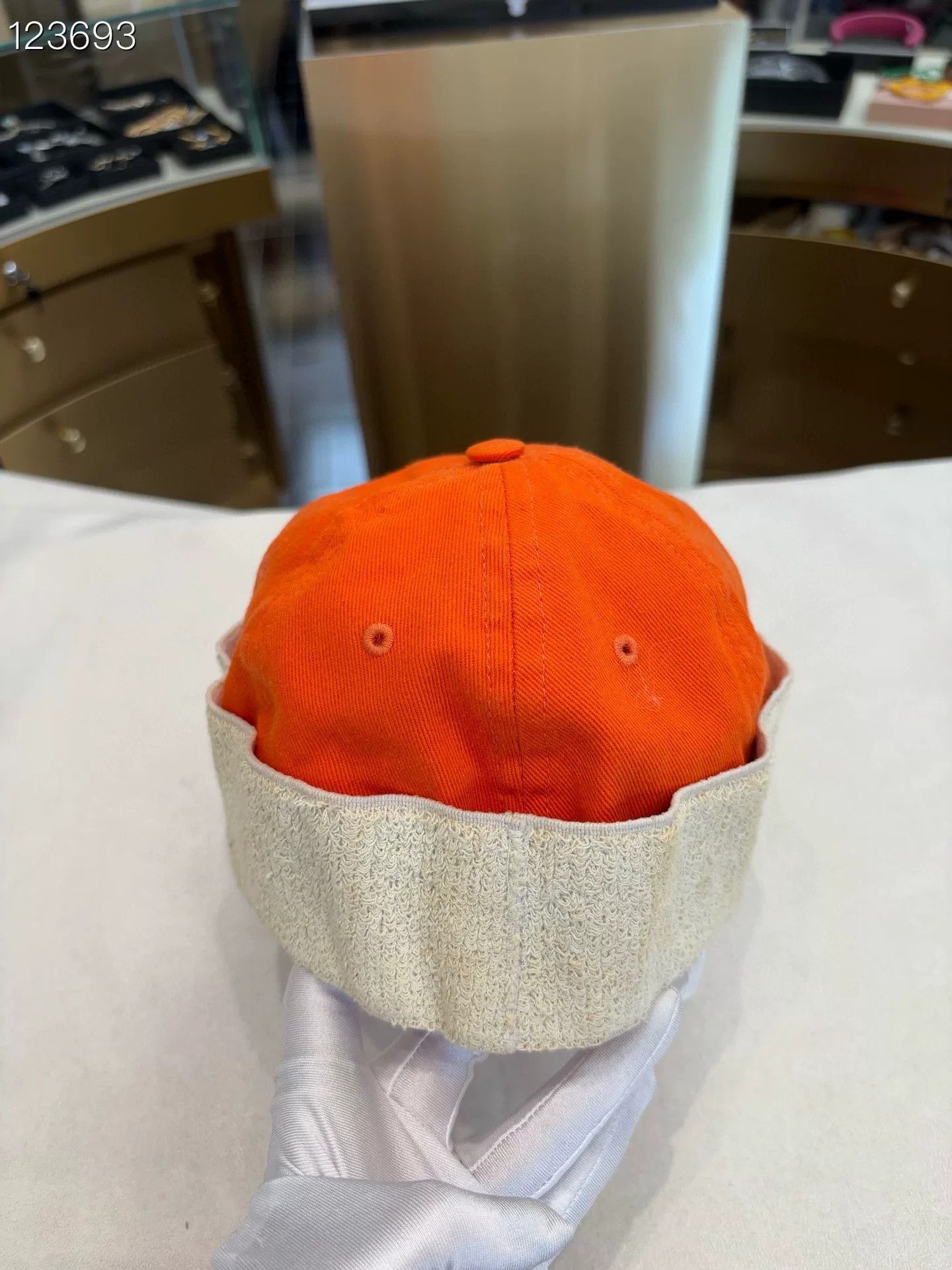 Gucci Gucci 040887 v402 Orange Runway Baseball Cap M Size ONE SIZE - 3 Thumbnail