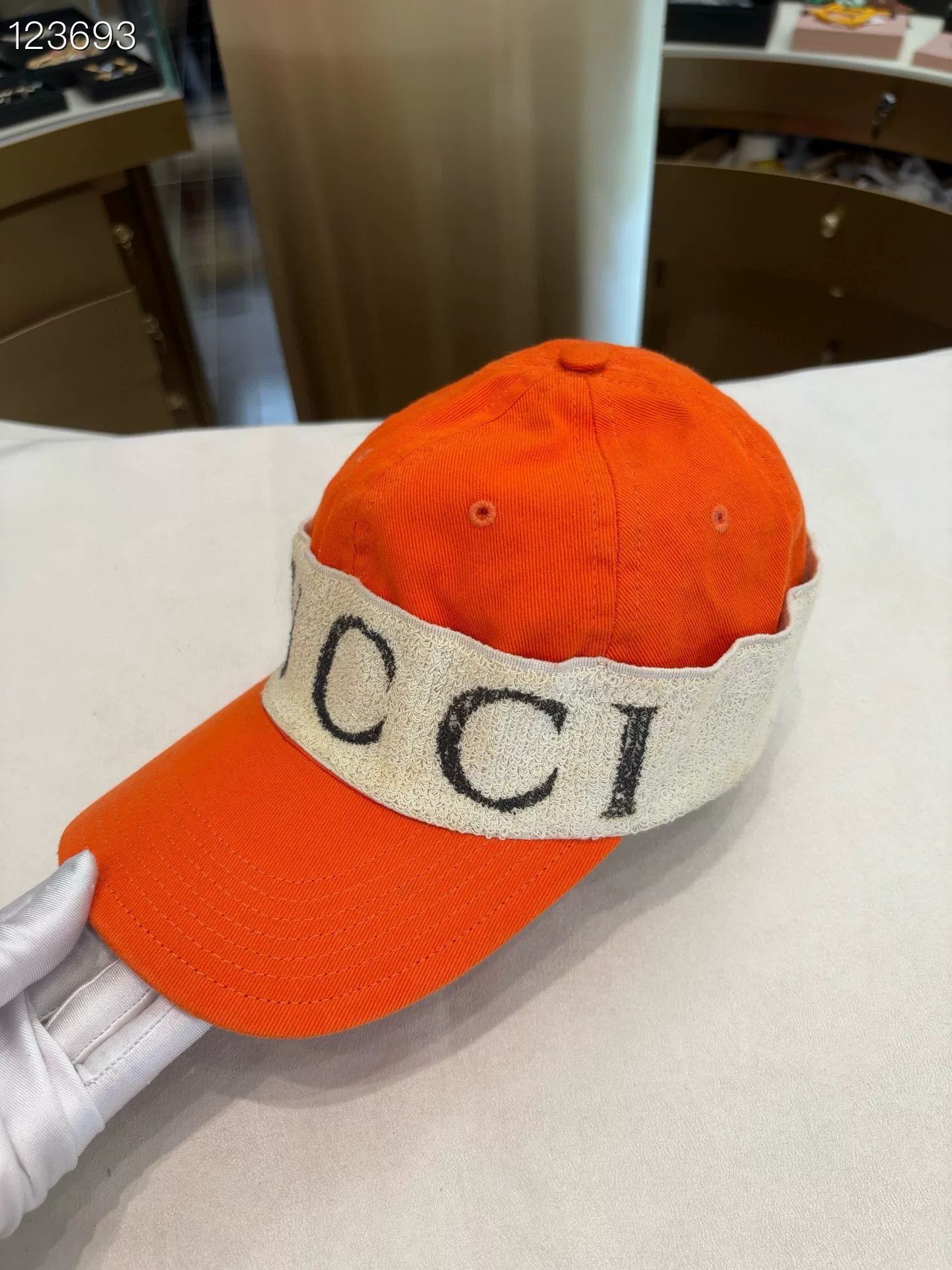 Gucci Gucci 040887 v402 Orange Runway Baseball Cap M Size ONE SIZE - 2 Thumbnail