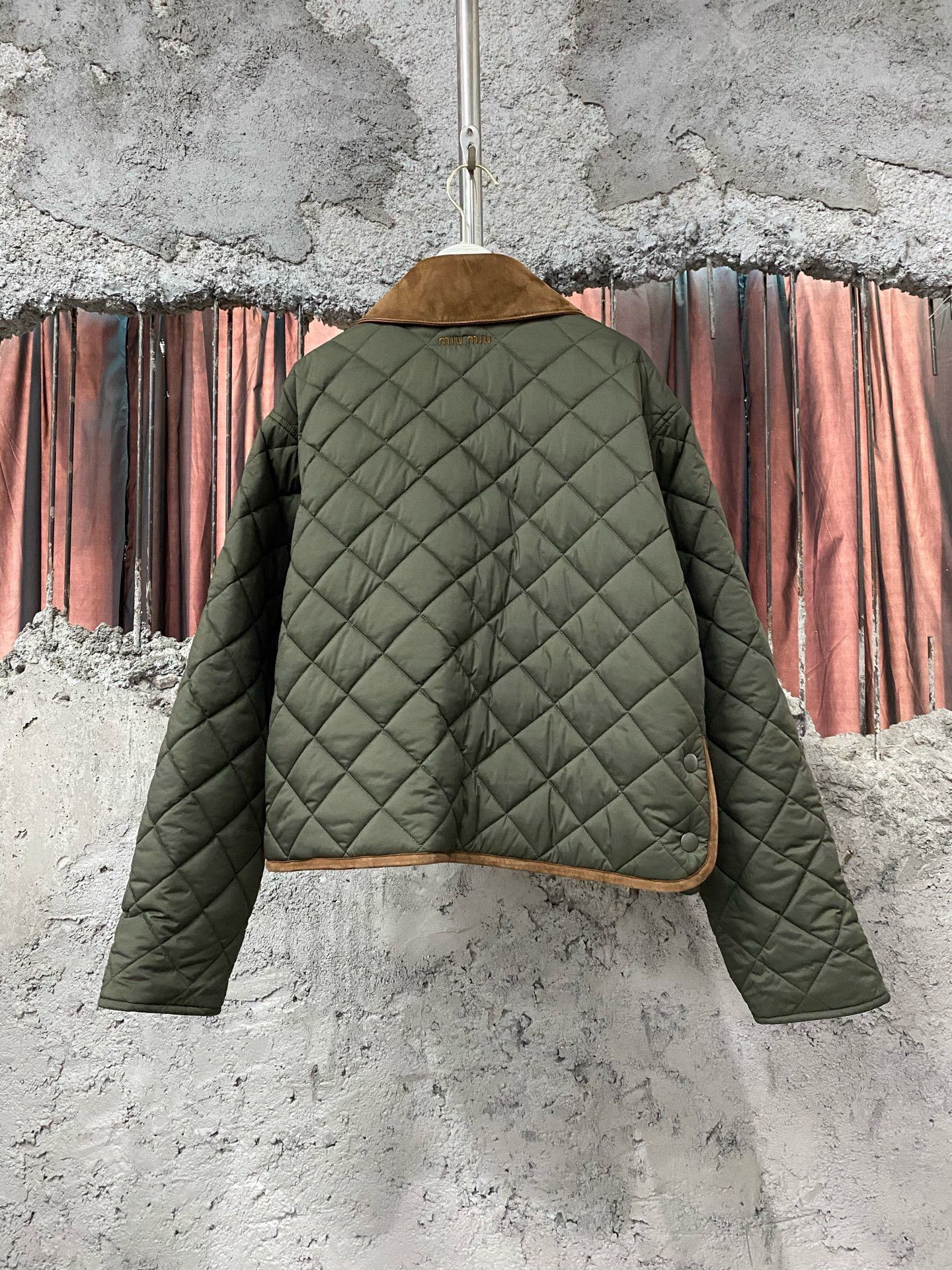 Miu Miu Miumiu Quilted Down Jacket Size M / US 6-8 / IT 42-44 - 2 Thumbnail
