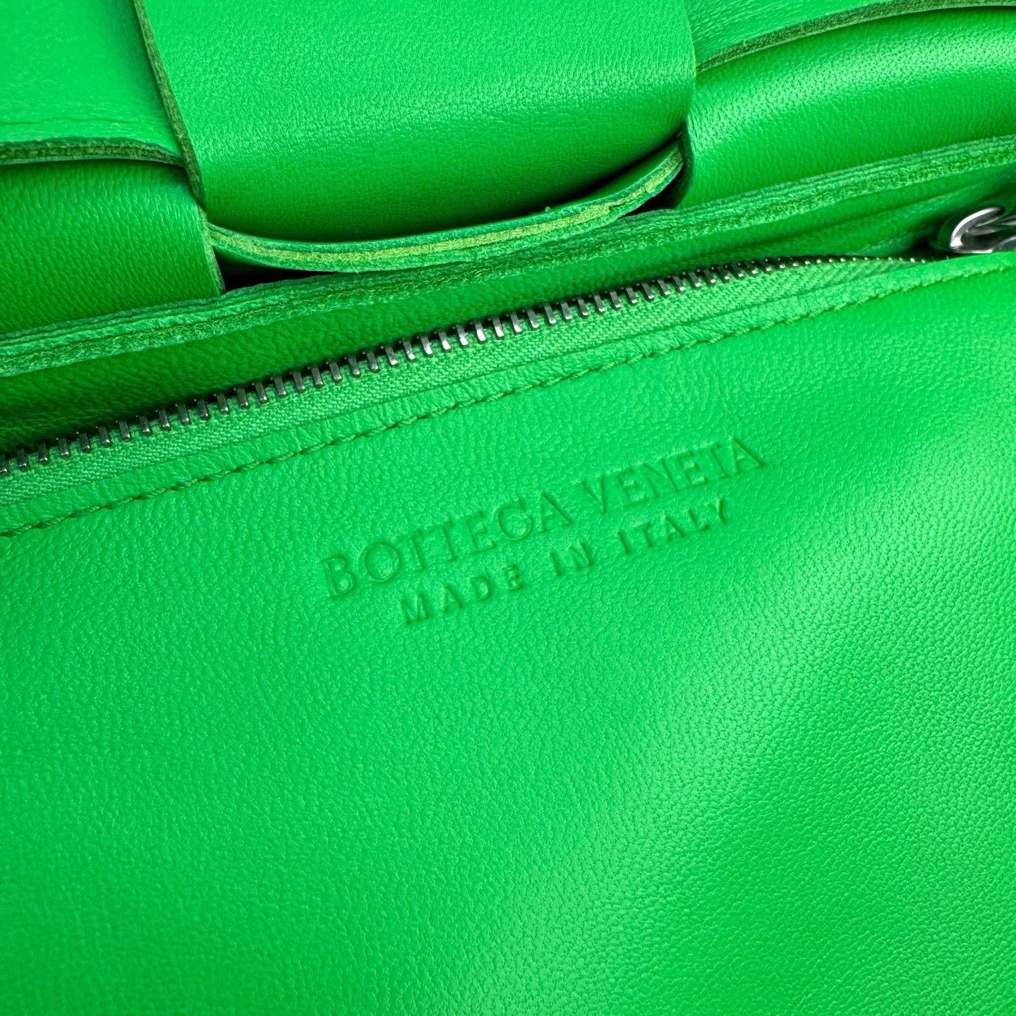 Bottega Veneta Bottega Veneta Cassette Woven Crossbody Bag Size ONE SIZE - 7 Thumbnail