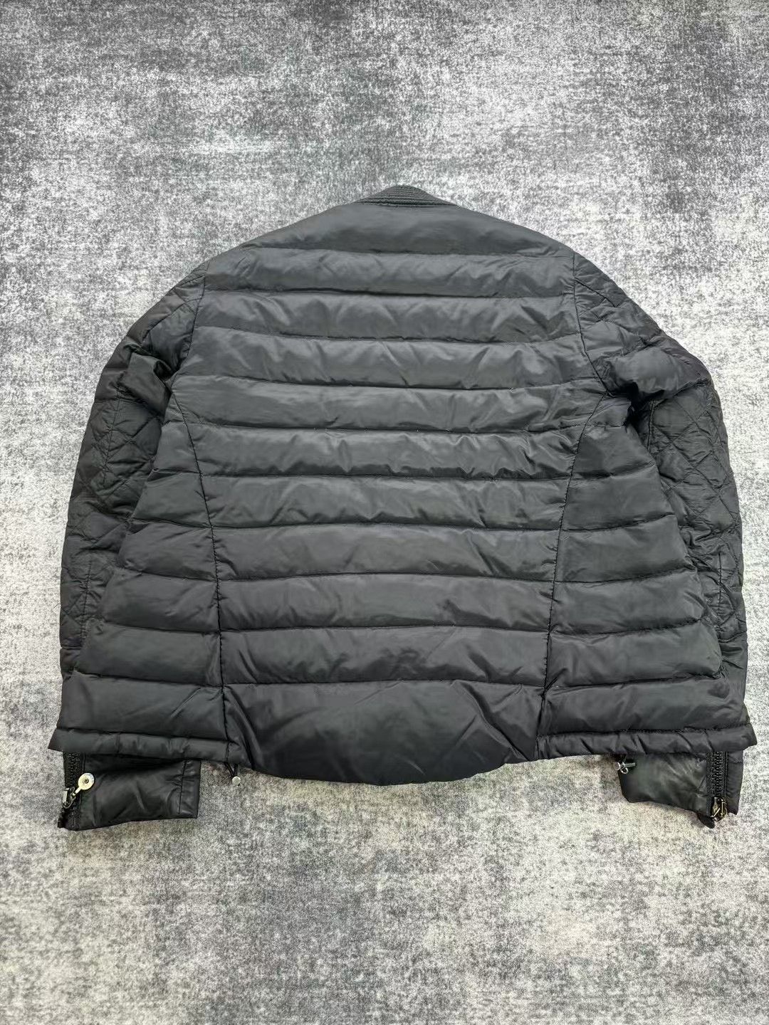 Moncler Moncler Vintage Diagonal Zipper Down Jacket Size M / US 6-8 / IT 42-44 - 2 Thumbnail