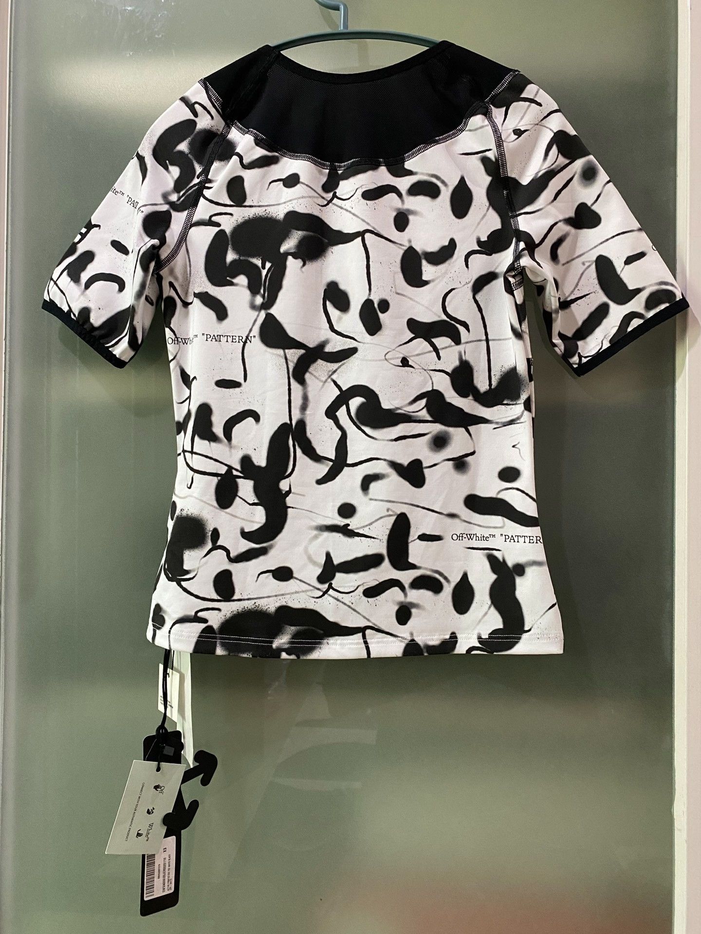 Off-White Off-White Colorblock Print Short-Sleeve XS Size XS / US 0-2 / IT 36-38 - 2 Thumbnail