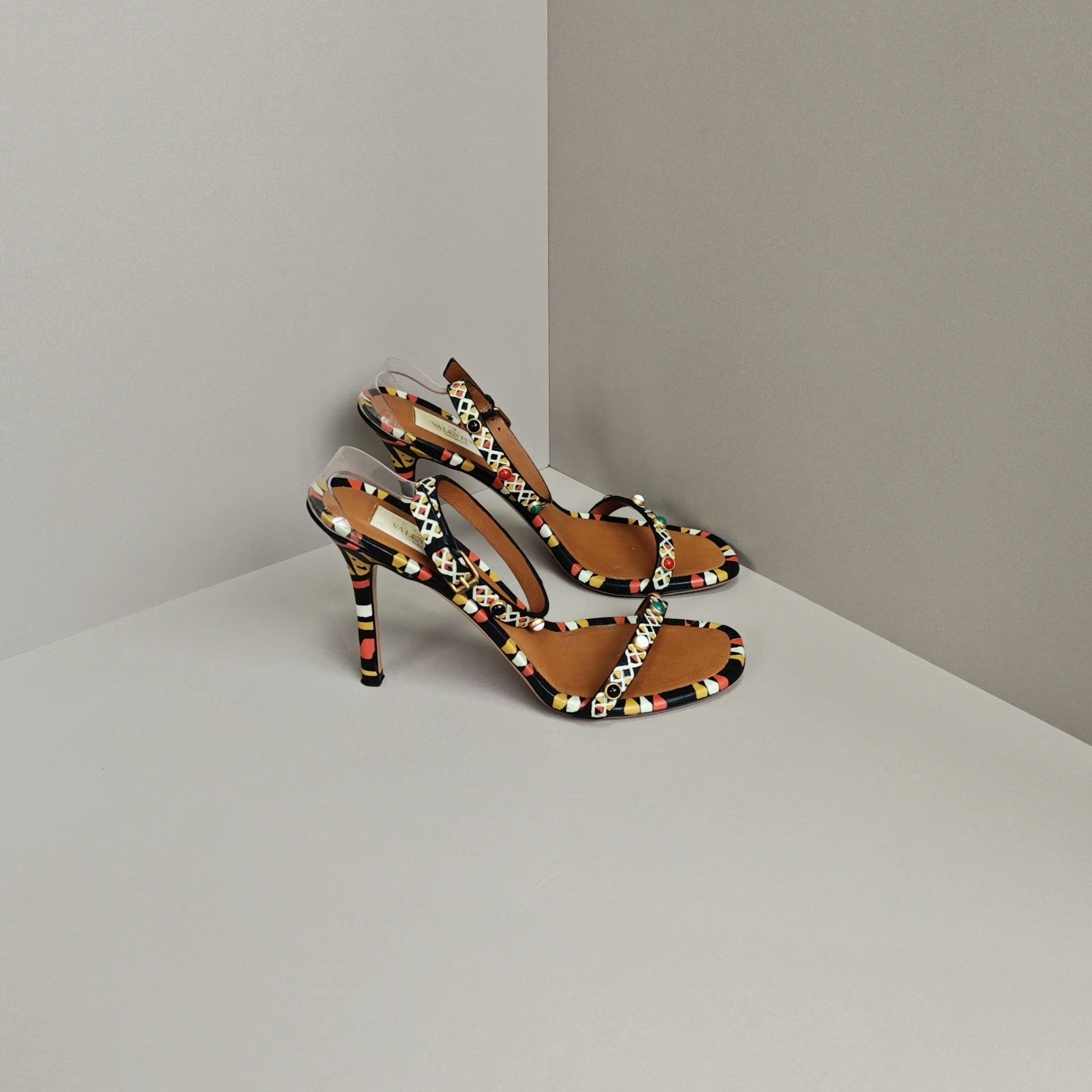 Valentino Valentino Sandals us_6 Women Size US 6 / IT 36 - 4 Thumbnail
