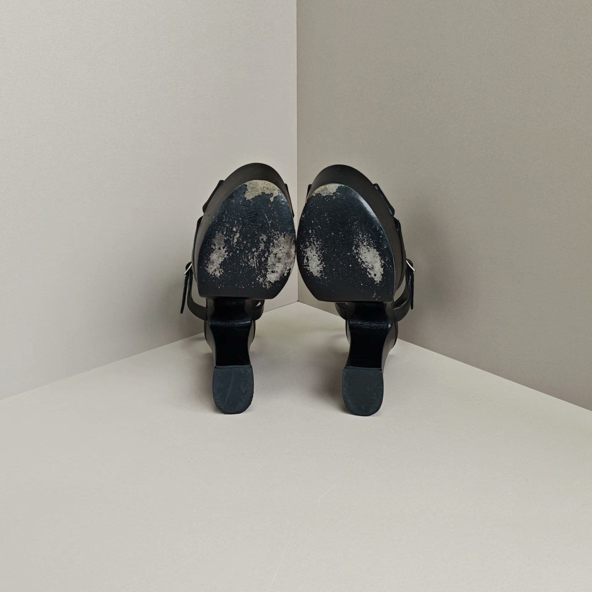 Saint Laurent Paris Saint Laurent Paris Sandals us_6 Women Size US 6 / IT 36 - 5 Thumbnail