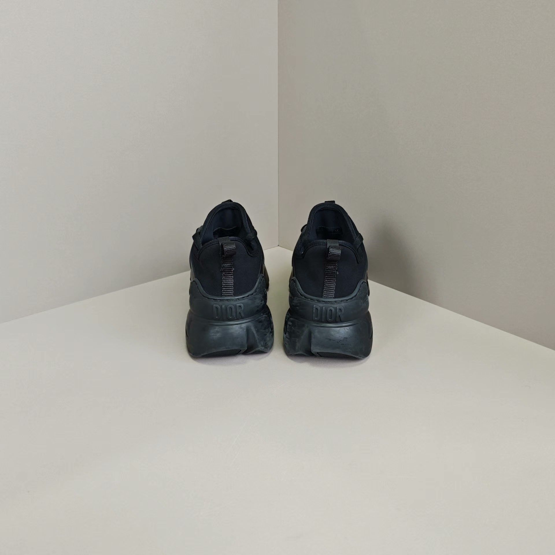 Dior Dior Casual Lowtop Sneakers us_6 Women Size US 6 / IT 36 - 3 Thumbnail