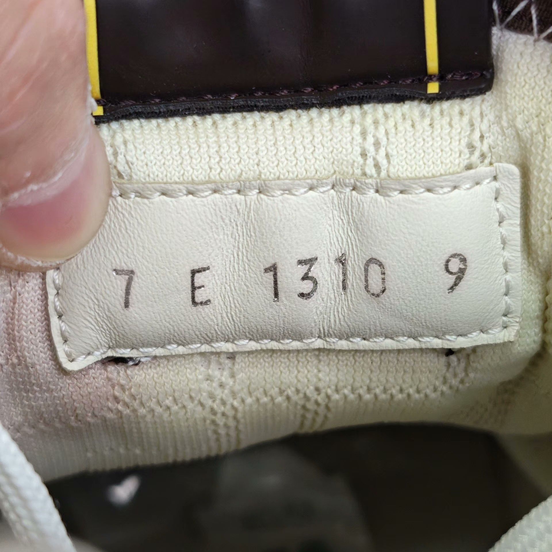 Fendi Fendi Lowtop Sneakers 10 Men Size US 10 / EU 43 - 6 Thumbnail