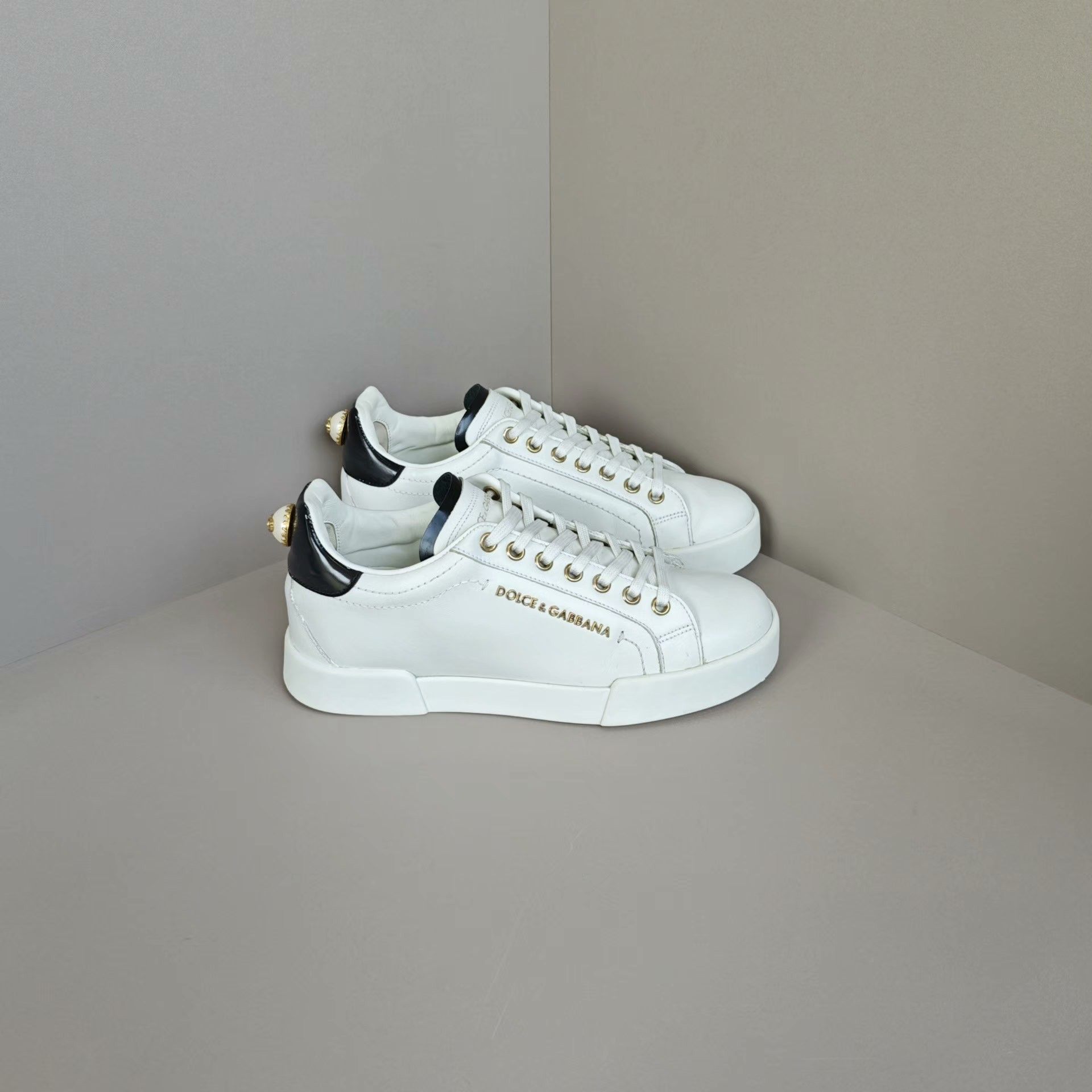 Dolce & Gabbana Dolce & Gabbana Lowtop Sneakers us_6 Women Size US 6 / IT 36 - 4 Thumbnail