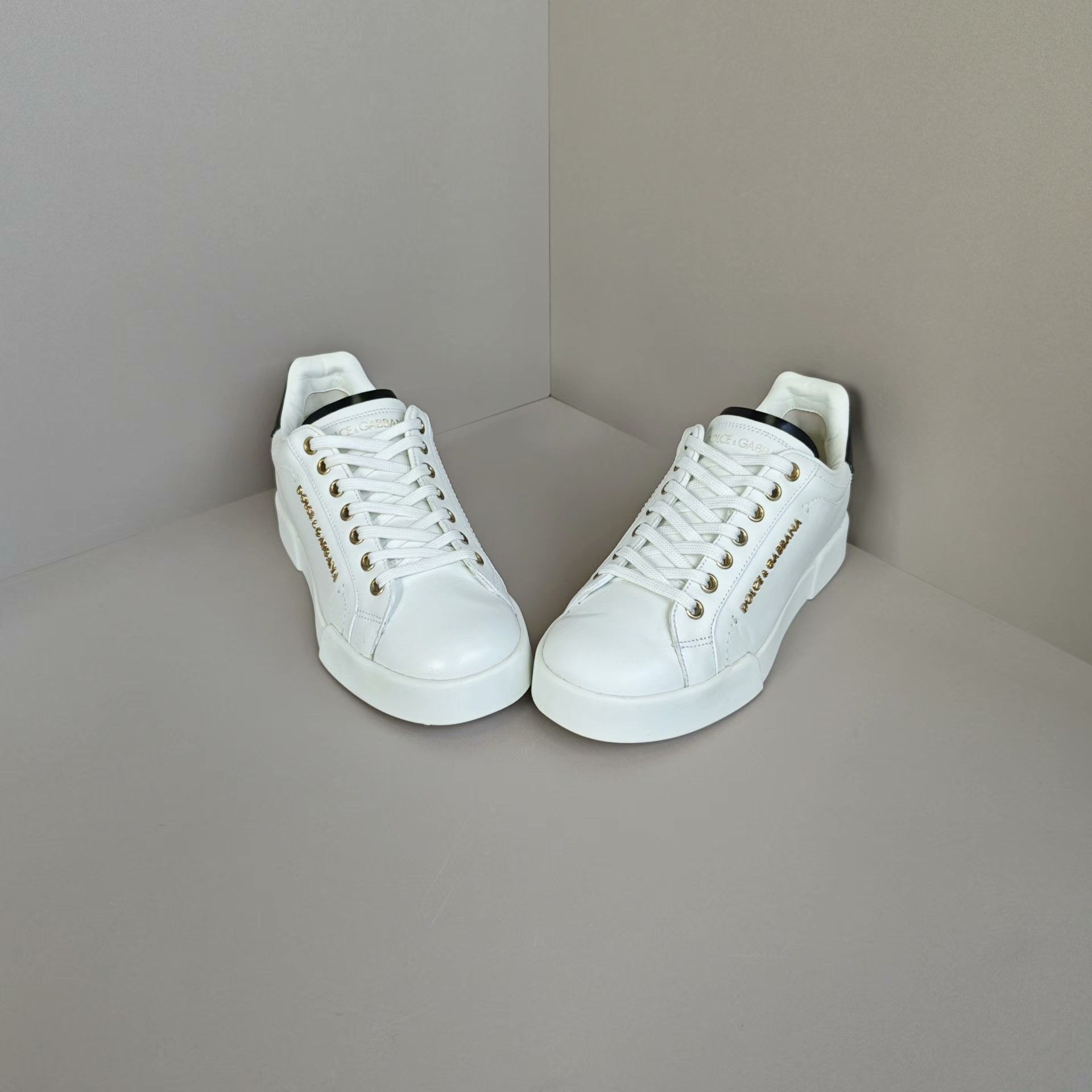Dolce & Gabbana Dolce & Gabbana Lowtop Sneakers us_6 Women Size US 6 / IT 36 - 2 Thumbnail