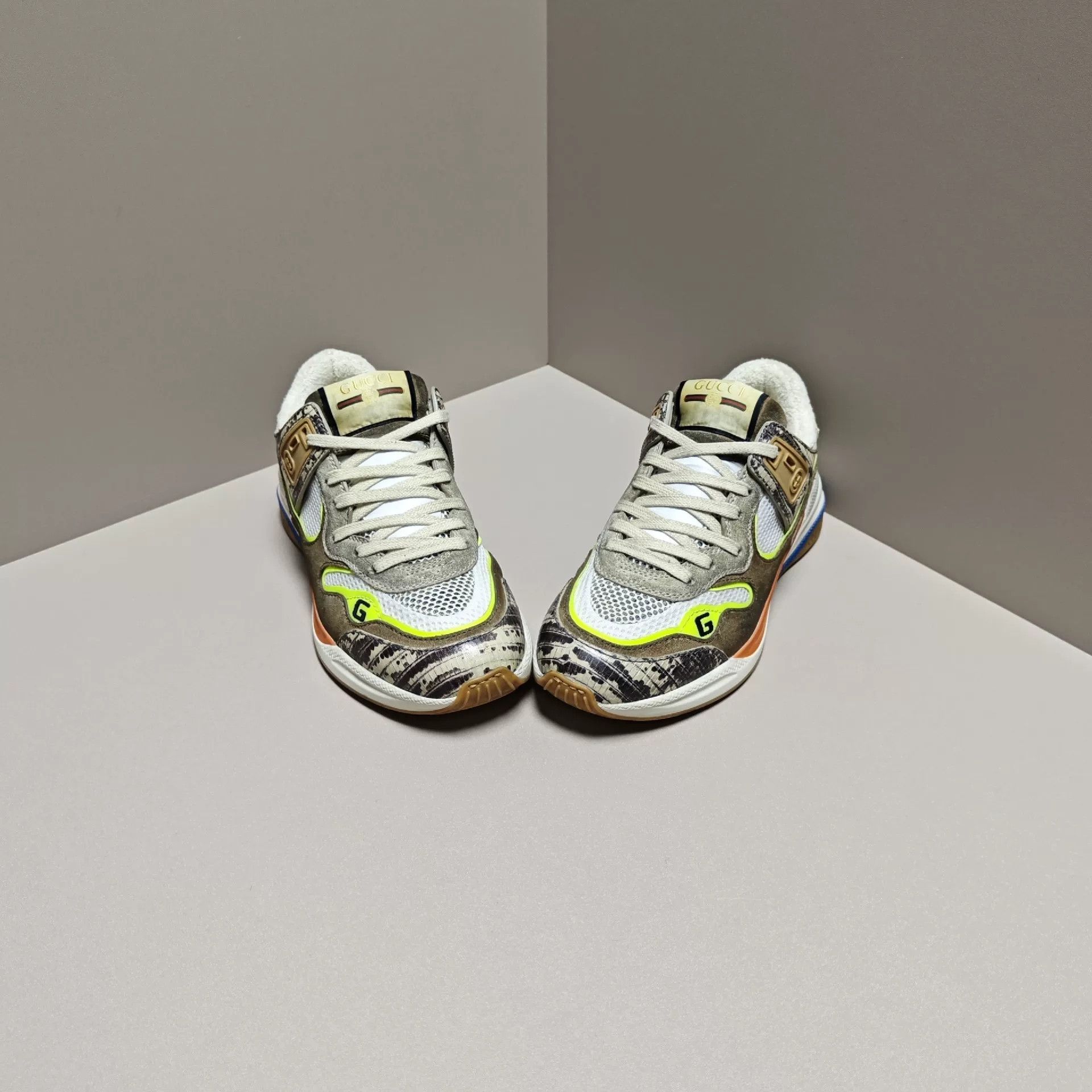 Gucci Gucci Casual Lowtop Sneakers us_6 Women Size US 6 / IT 36 - 2 Thumbnail
