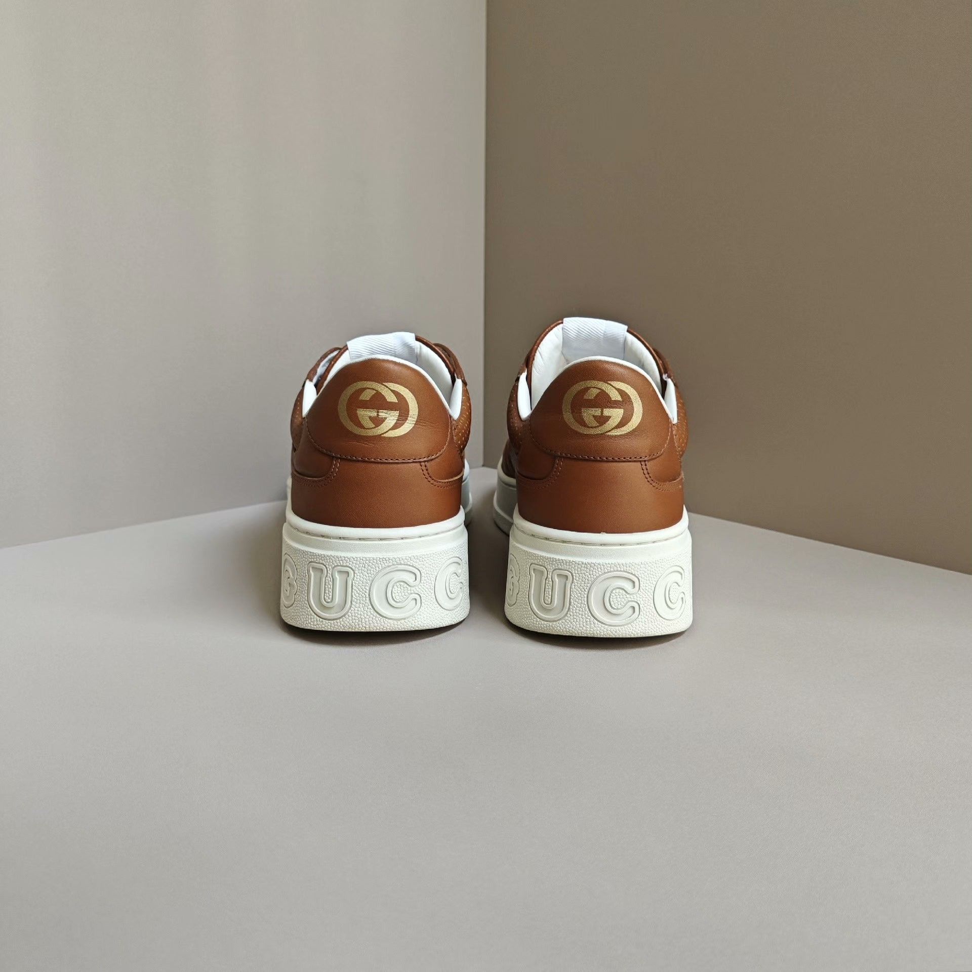 Gucci Gucci Brown Lowtop Sneakers 12 Men Size US 12 / EU 45 - 3 Thumbnail