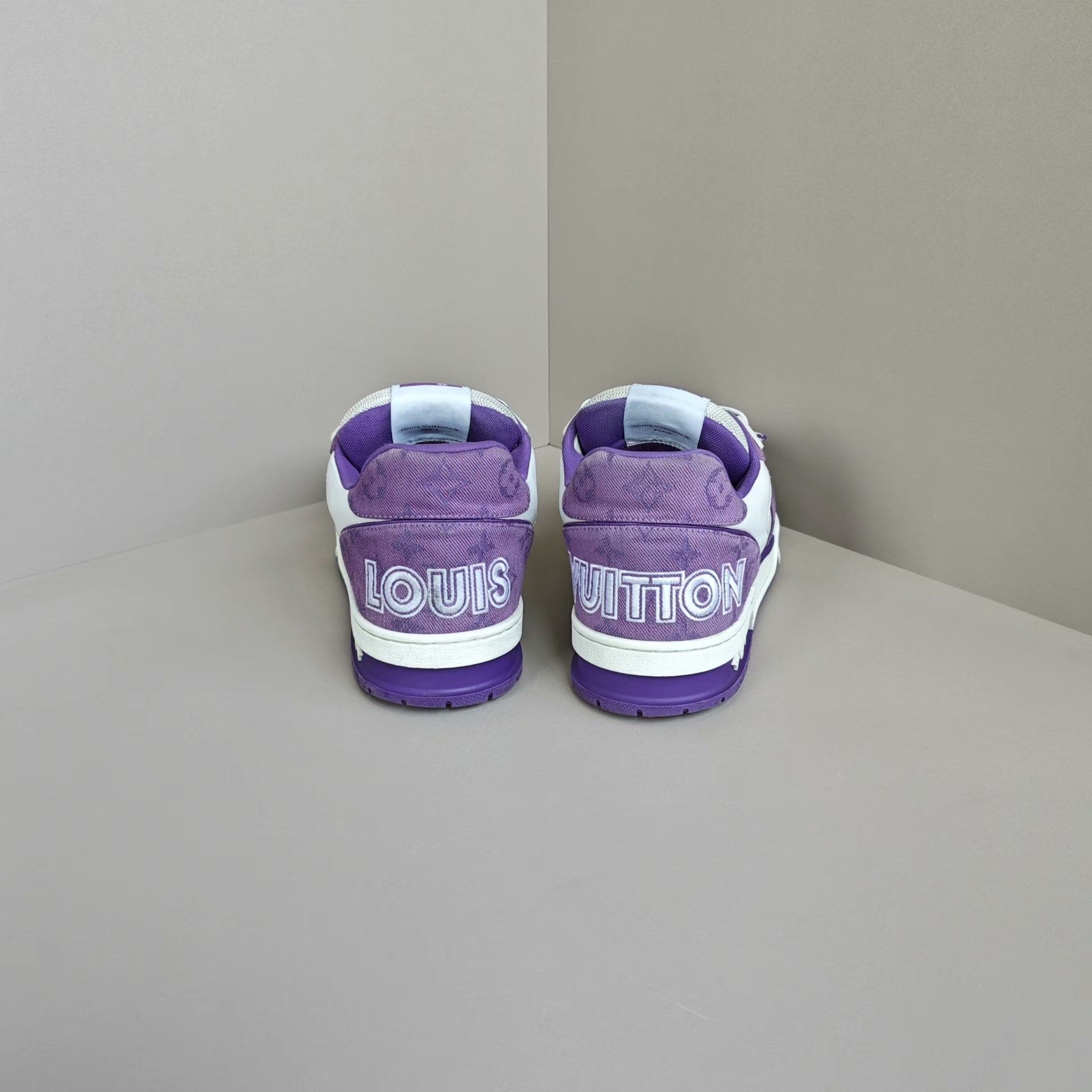 Louis Vuitton Louis Vuitton Training Purple Lowtop Sneakers 11 Men Size US 11 / EU 44 - 3 Thumbnail