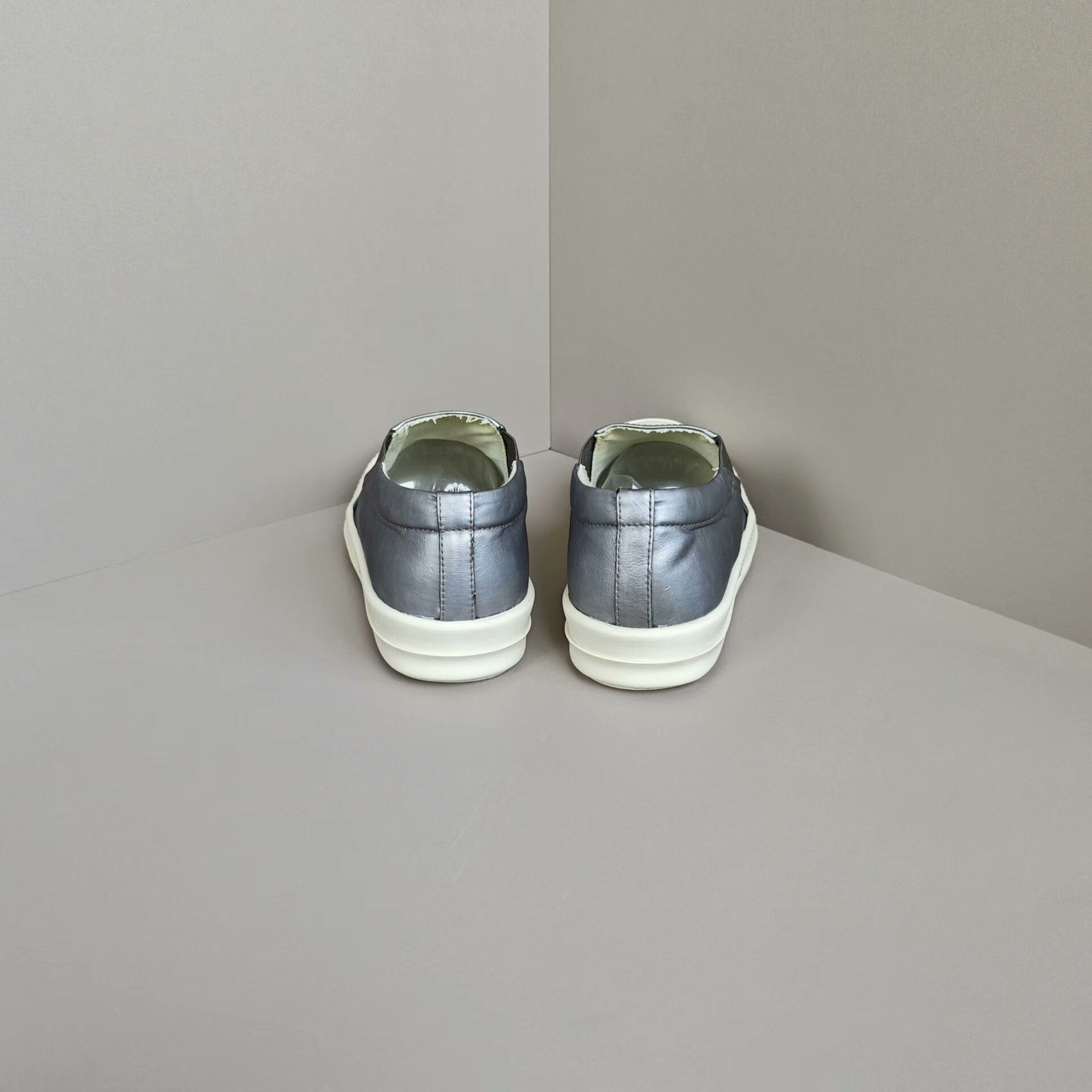 Rick Owens Rick Owens Lowtop Sneakers 6 Men Size US 6 / EU 39 - 3 Thumbnail