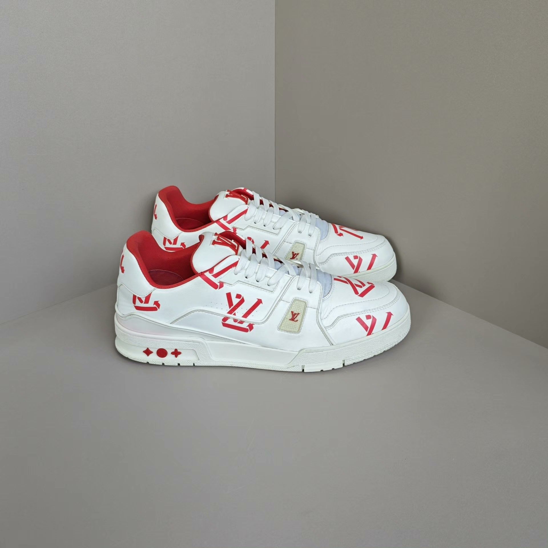 Louis Vuitton Louis Vuitton Training Red Lowtop Sneakers 12 Men Size US 12 / EU 45 - 4 Thumbnail