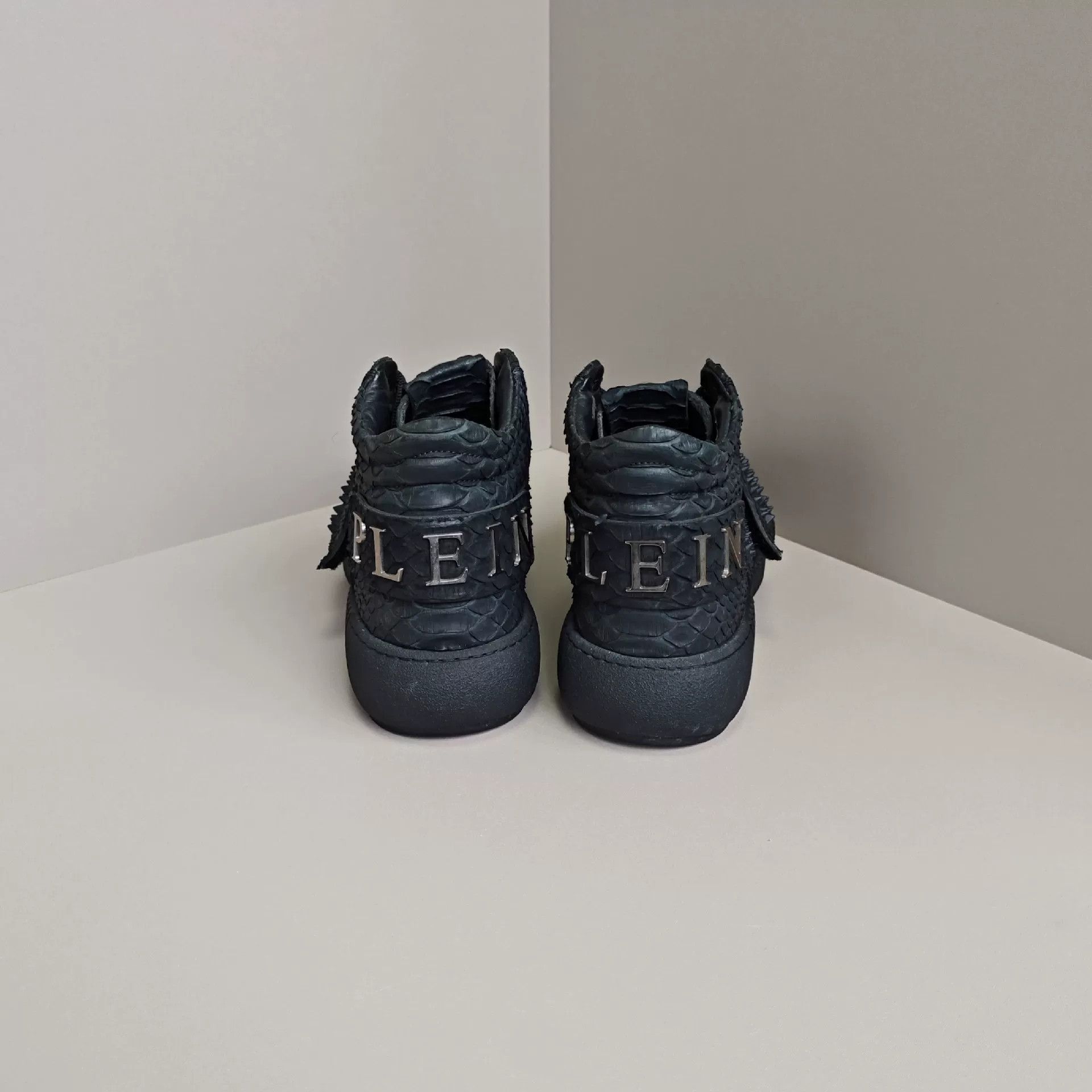 Philipp Plein Philipp Plein Casual Lowtop Sneakers 7 Men Size US 7 / EU 40 - 3 Thumbnail