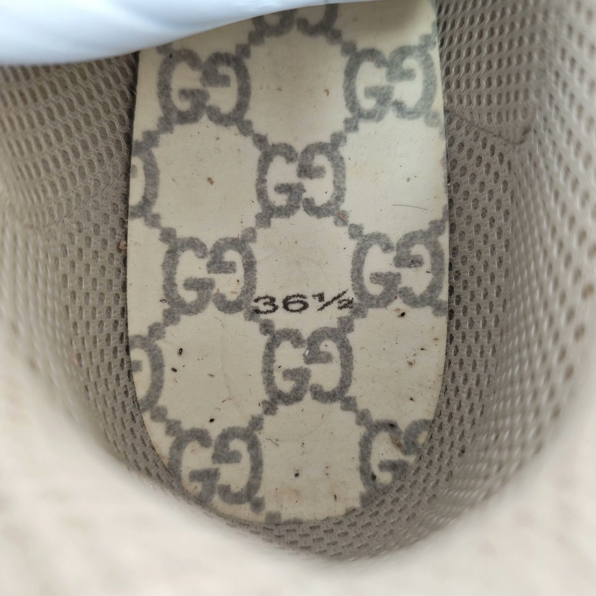 Gucci Gucci Casual Lowtop Sneakers us_6 Women Size US 6 / IT 36 - 6 Thumbnail