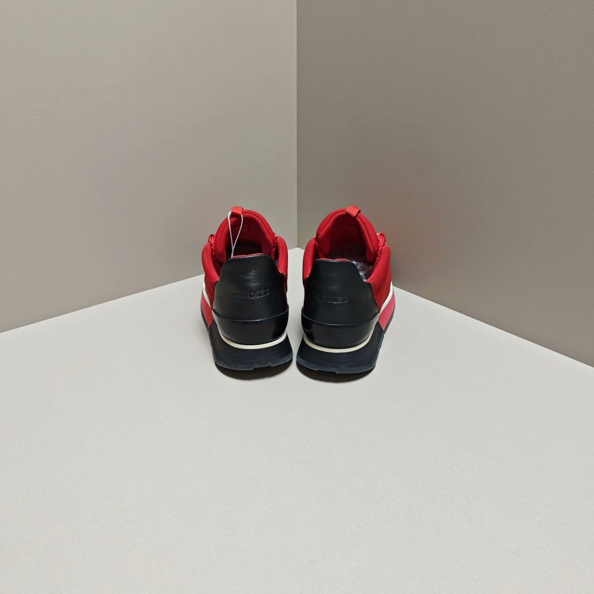 Hermes Hermes Casual Lowtop Sneakers us_7 Women Size US 7 / IT 37 - 3 Thumbnail