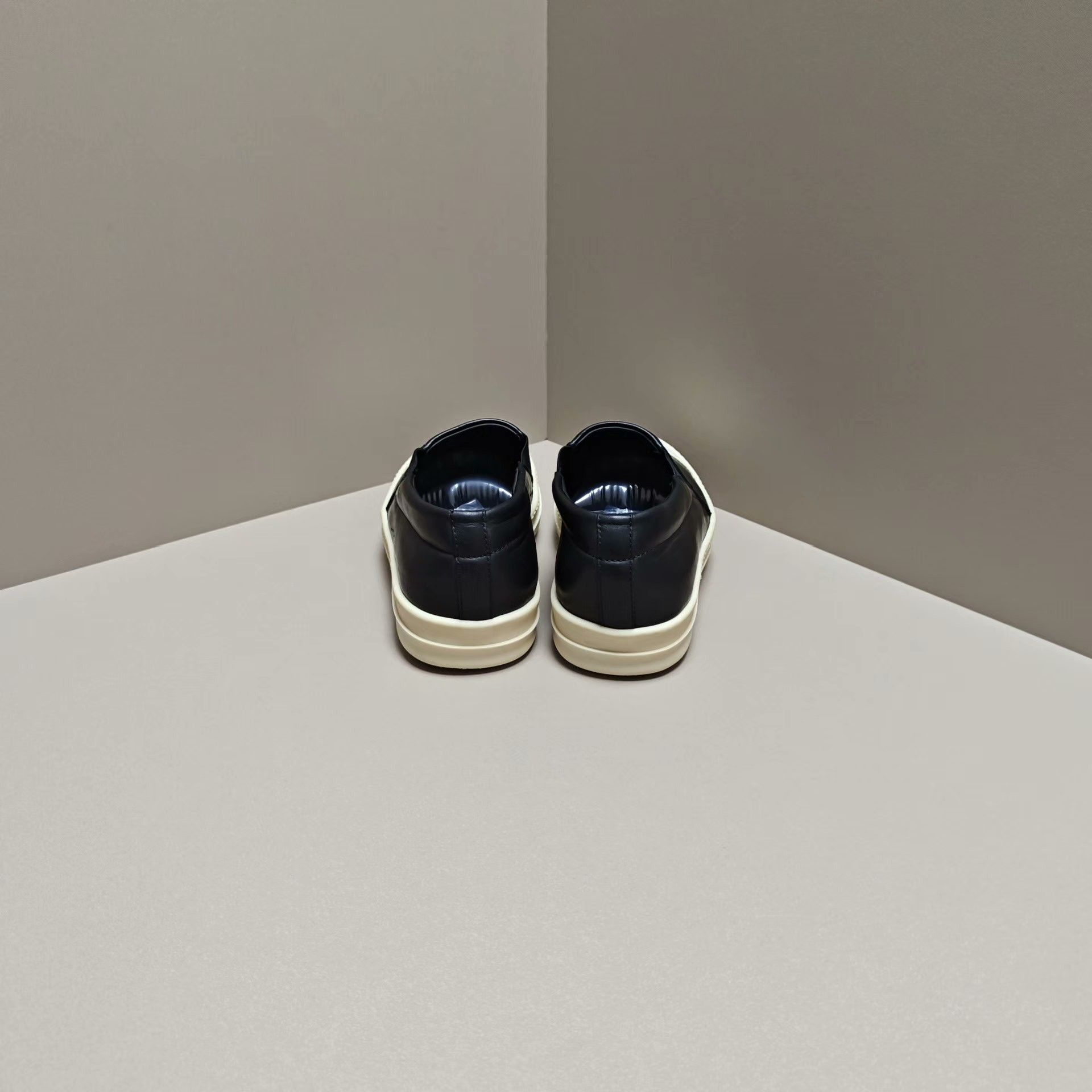 Rick Owens Rick Owens Lowtop Sneakers us_5 Women Size US 5 / IT 35 - 3 Thumbnail