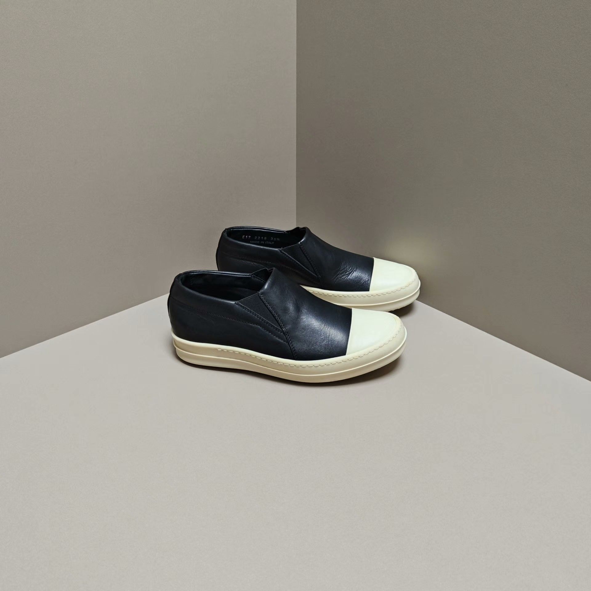 Rick Owens Rick Owens Lowtop Sneakers us_5 Women Size US 5 / IT 35 - 4 Thumbnail