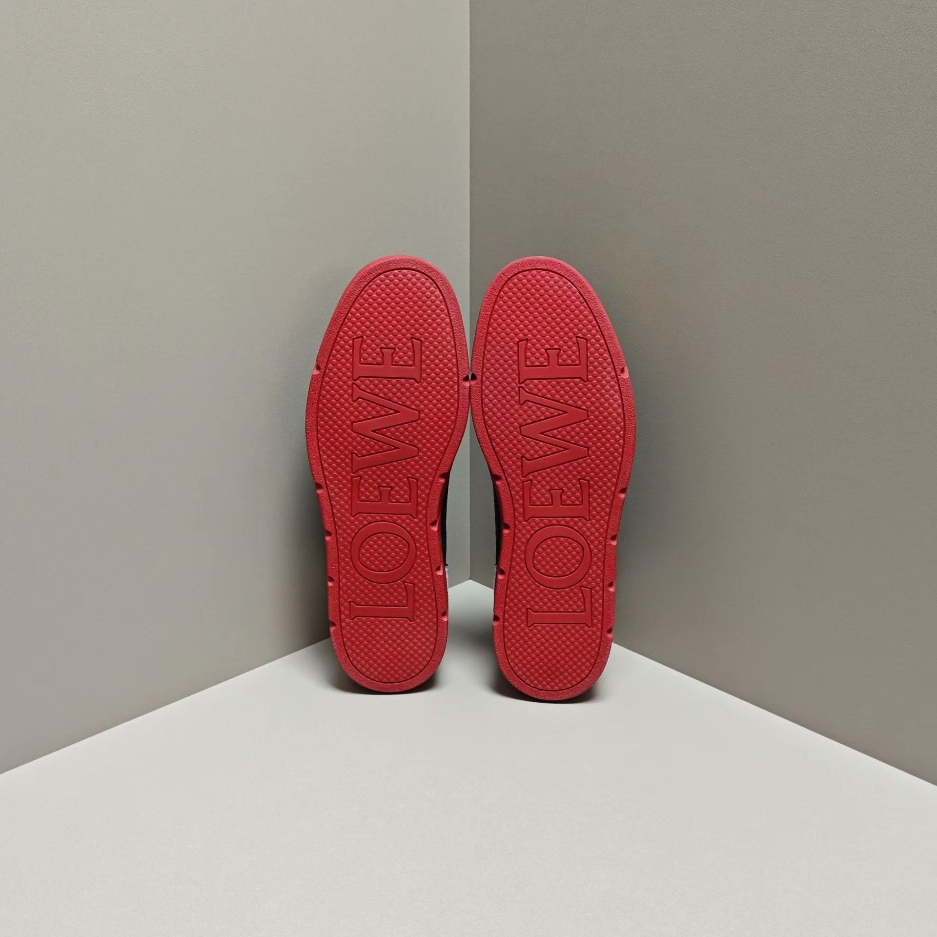 Loewe Loewe Retro Lowtop Sneakers us_10 Women Size US 10 / IT 40 - 5 Thumbnail