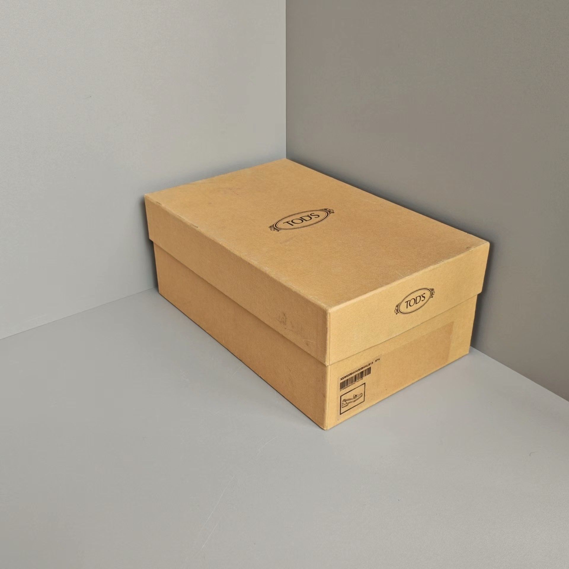 Tod's Tod's Lowtop Sneakers us_7 Women Size US 7 / IT 37 - 7 Thumbnail