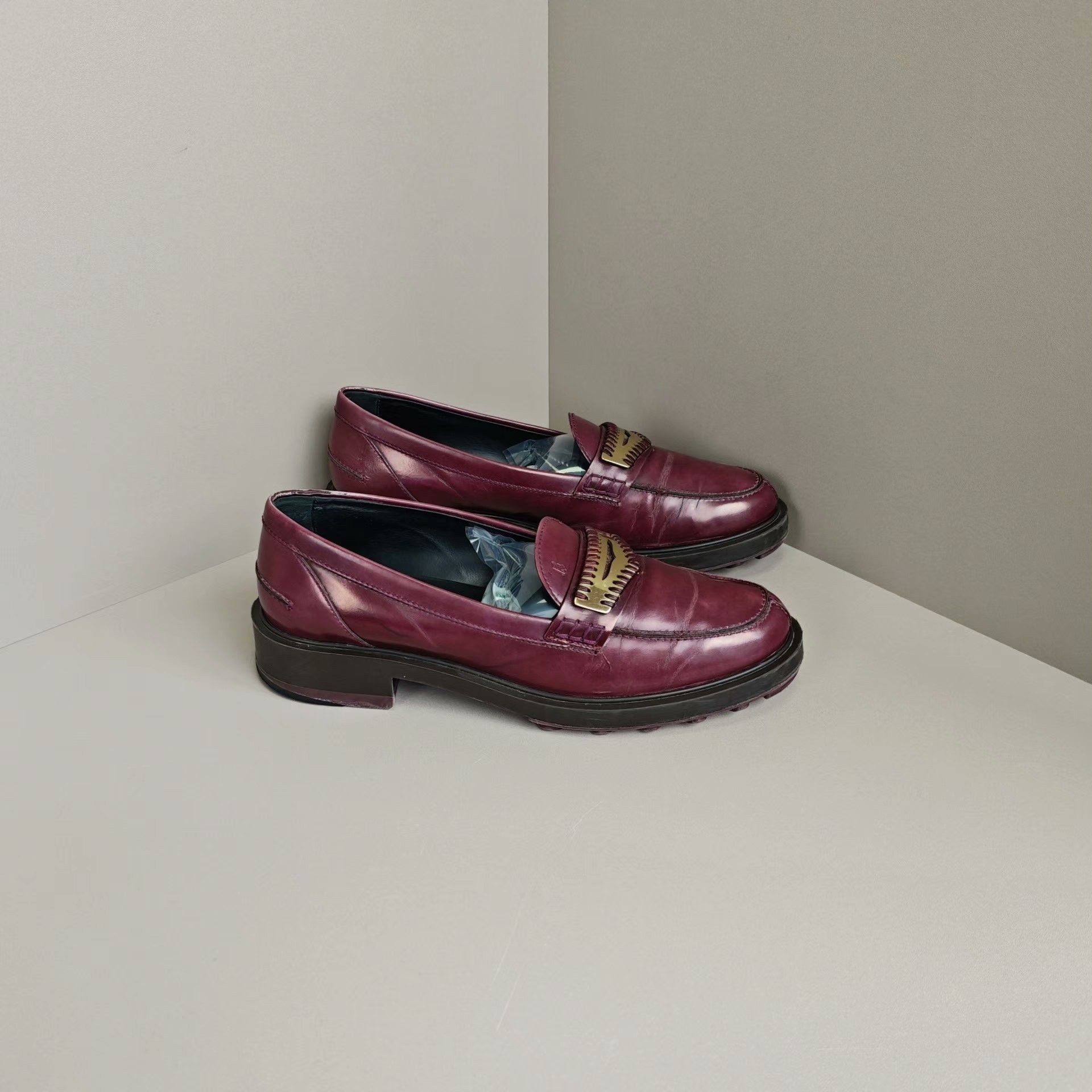 Tod's Tod's Lowtop Sneakers us_7 Women Size US 7 / IT 37 - 4 Thumbnail