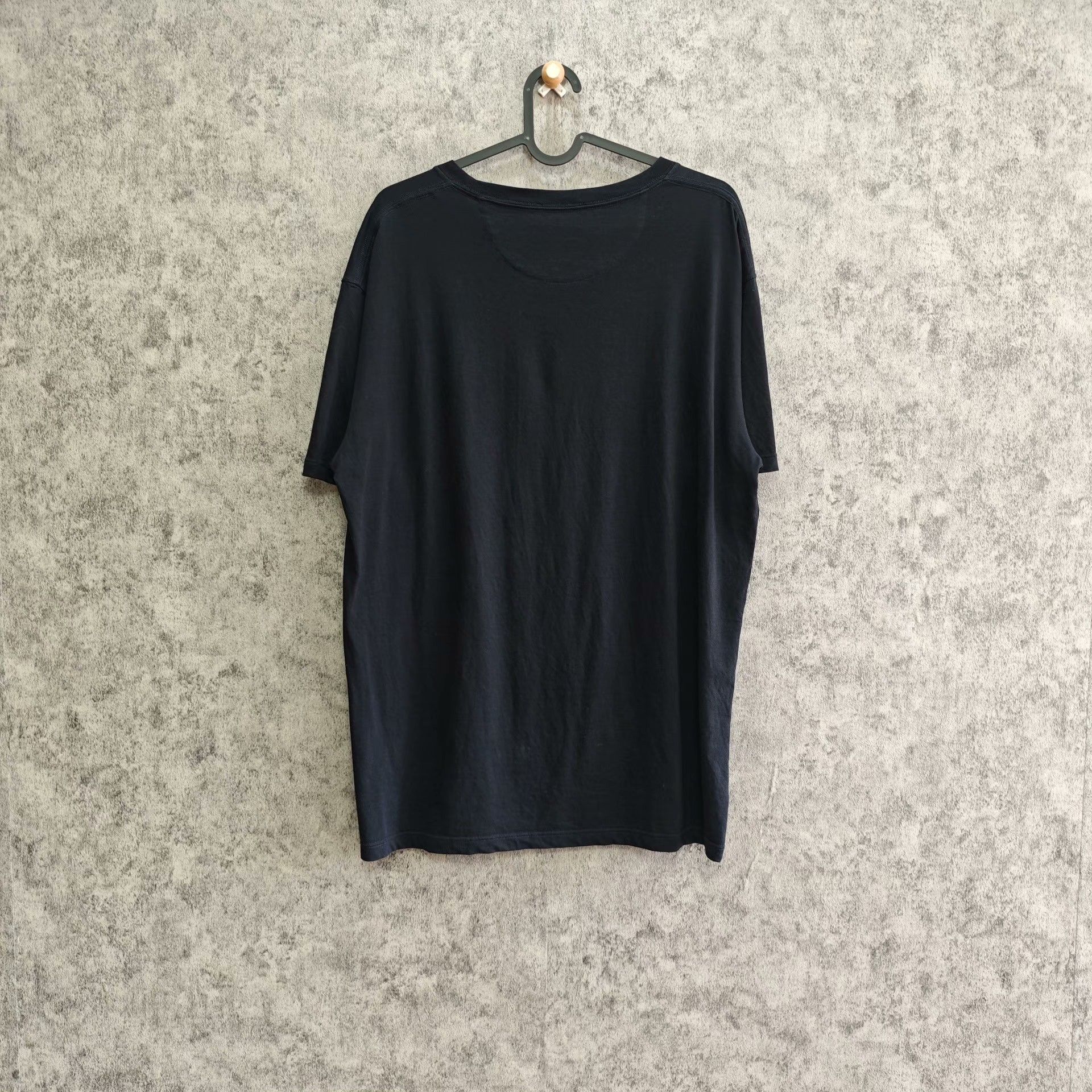 Valentino Valentino Retro Printed T-Shirt L Women Size L / US 10 / IT 46 - 2 Thumbnail