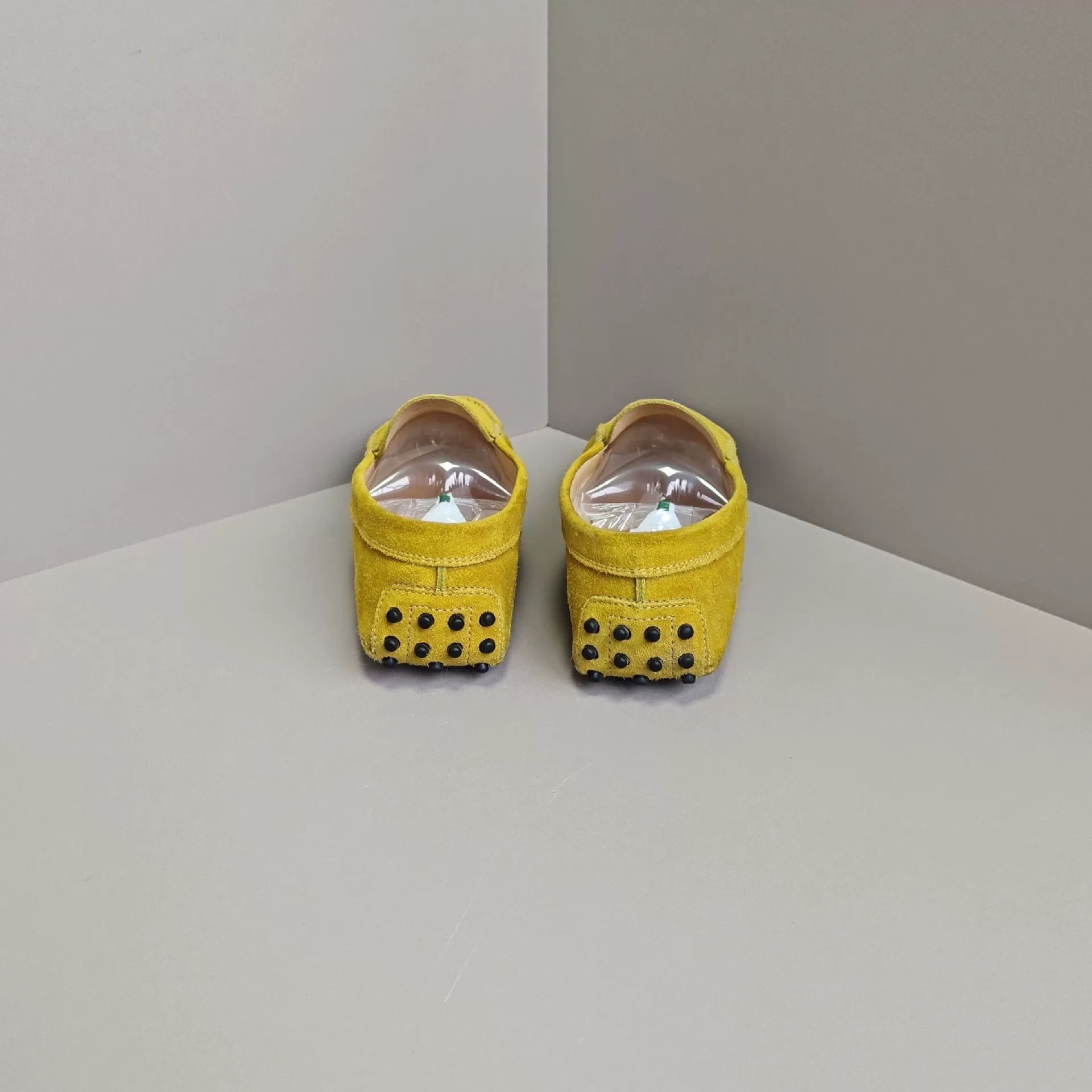 Tod's Tod's Lowtop Sneakers us_7 Women Size US 7 / IT 37 - 3 Thumbnail