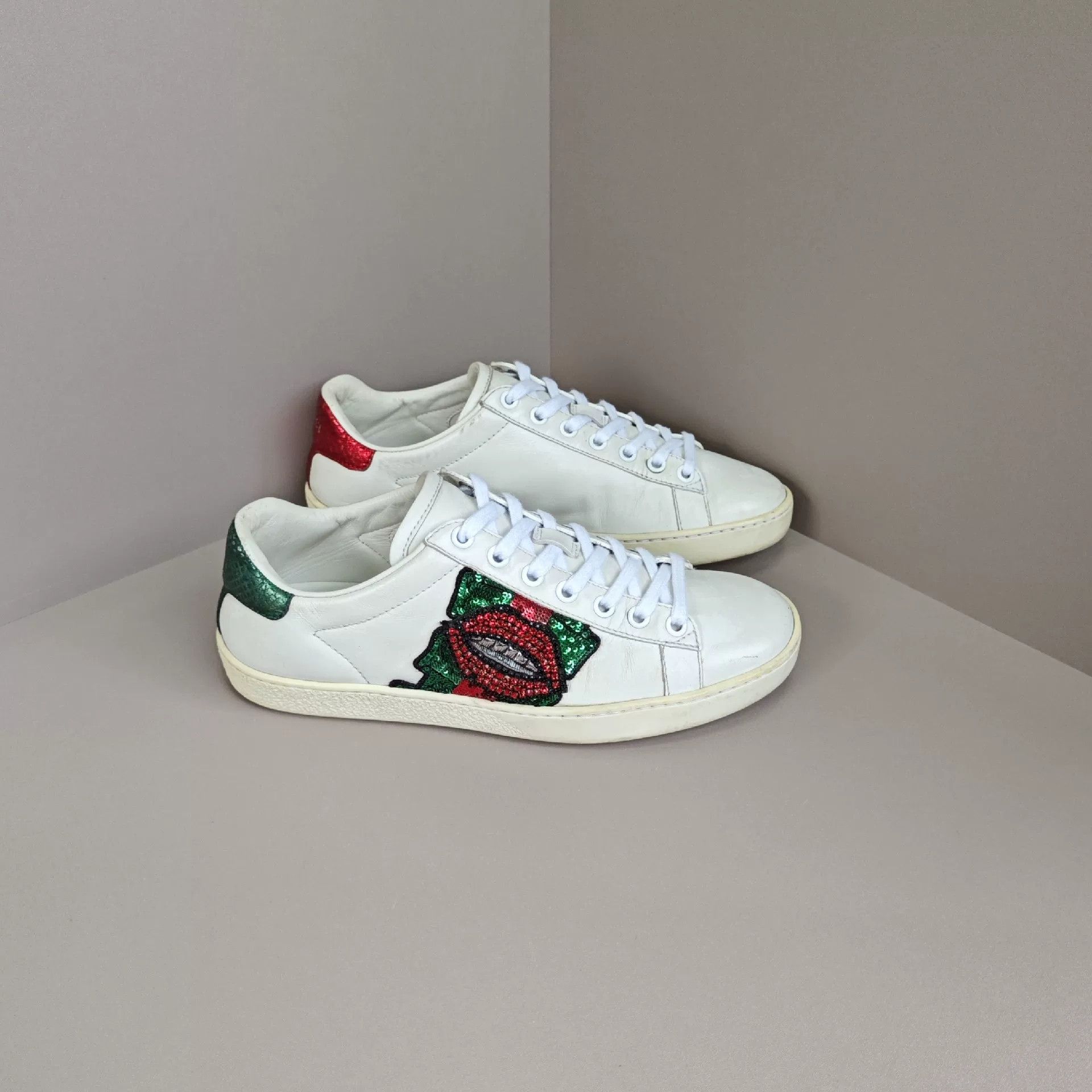 Gucci Gucci Red Lowtop Sneakers us_5 Women Size US 5 / IT 35 - 4 Thumbnail
