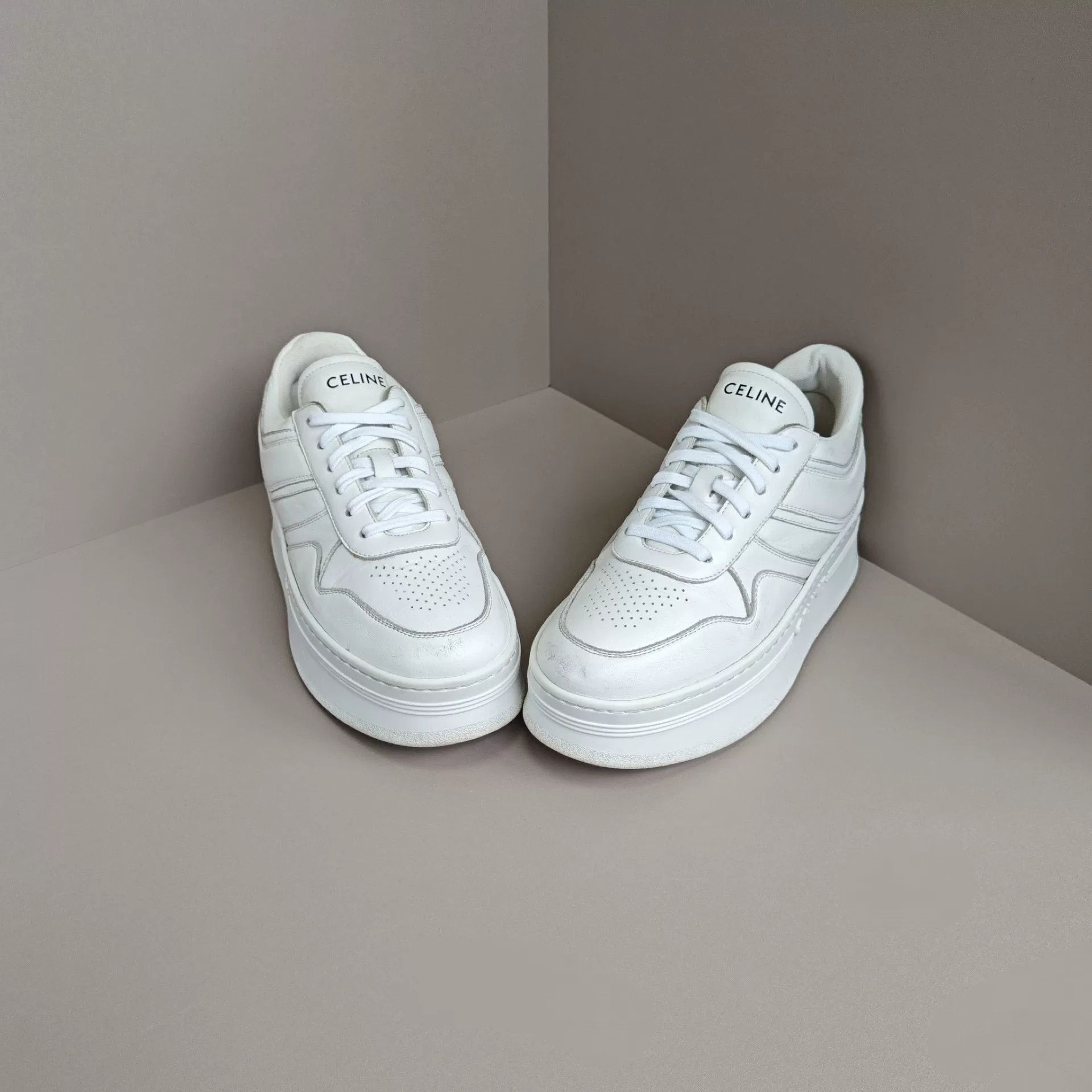 Celine Celine Casual Lowtop Sneakers us_9 Women Size US 9 / IT 39 - 2 Thumbnail