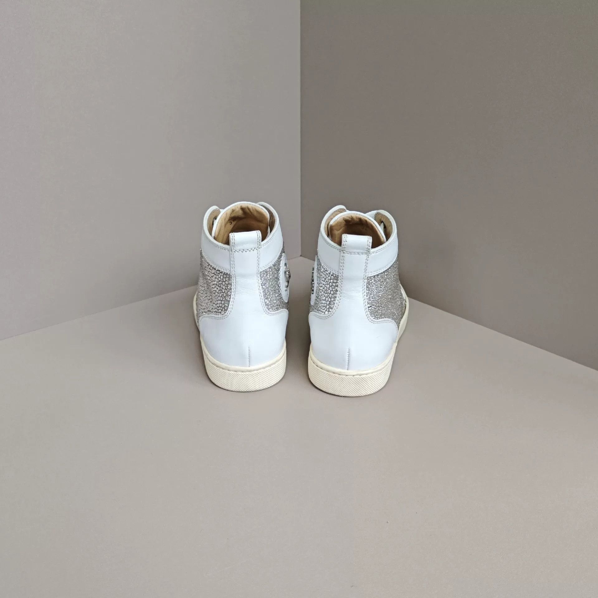 Christian Louboutin Christian Louboutin Red Hitop Sneakers us_6 Women Size US 6 / IT 36 - 3 Thumbnail