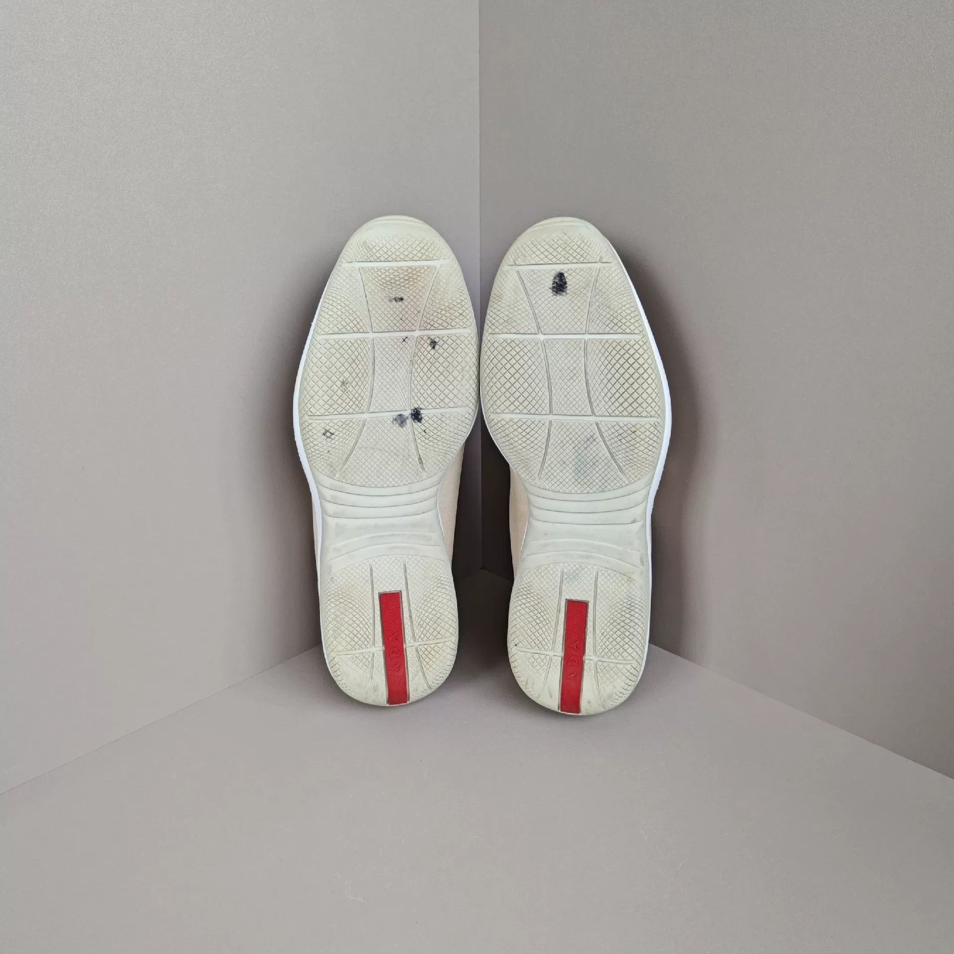 Prada Prada Casual Lowtop Sneakers us_7 Women Size US 7 / IT 37 - 5 Thumbnail
