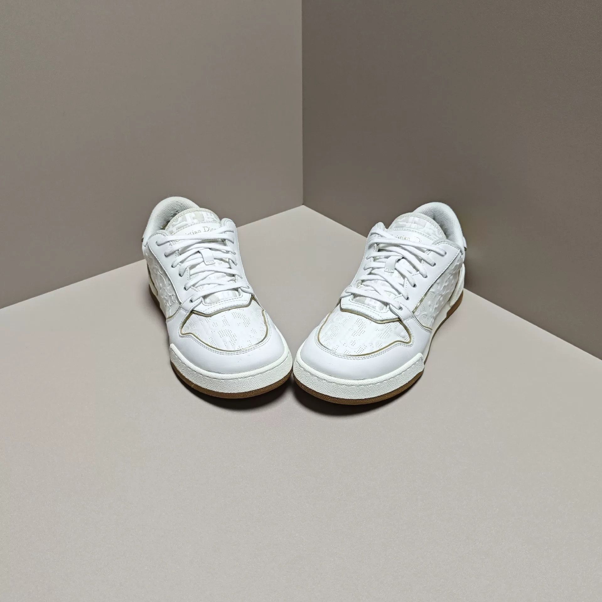 Dior Dior Lowtop Sneakers us_7 Women Size US 7 / IT 37 - 2 Thumbnail