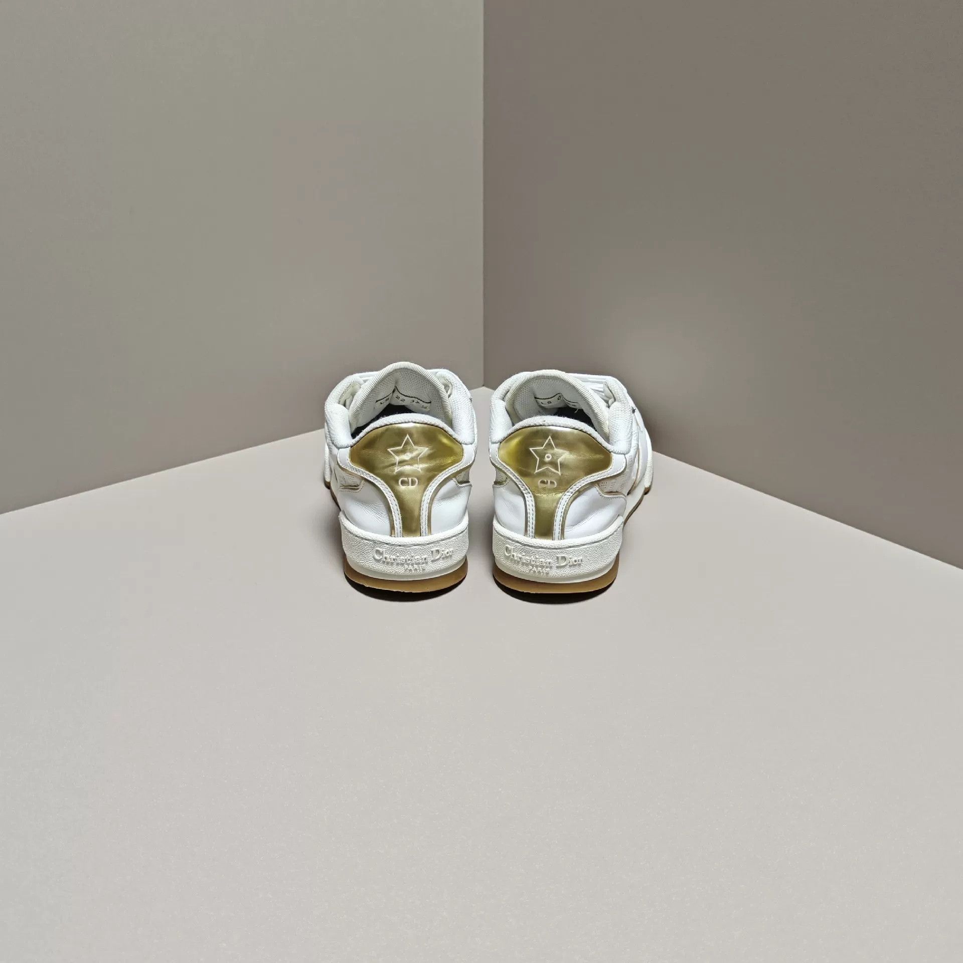 Dior Dior Lowtop Sneakers us_7 Women Size US 7 / IT 37 - 3 Thumbnail