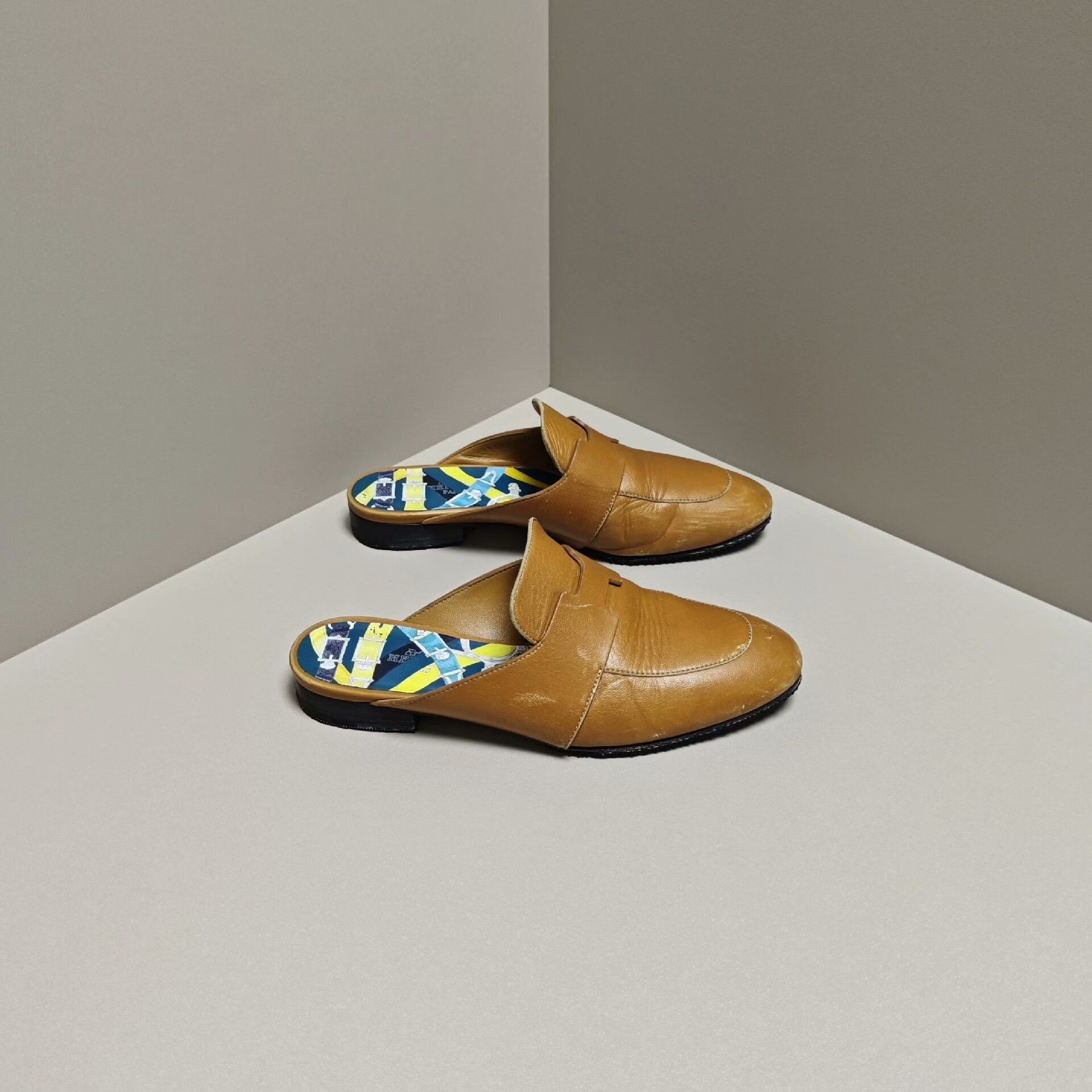 Hermes Hermes Brown Sandals us_5 Women Size US 5 / IT 35 - 4 Thumbnail