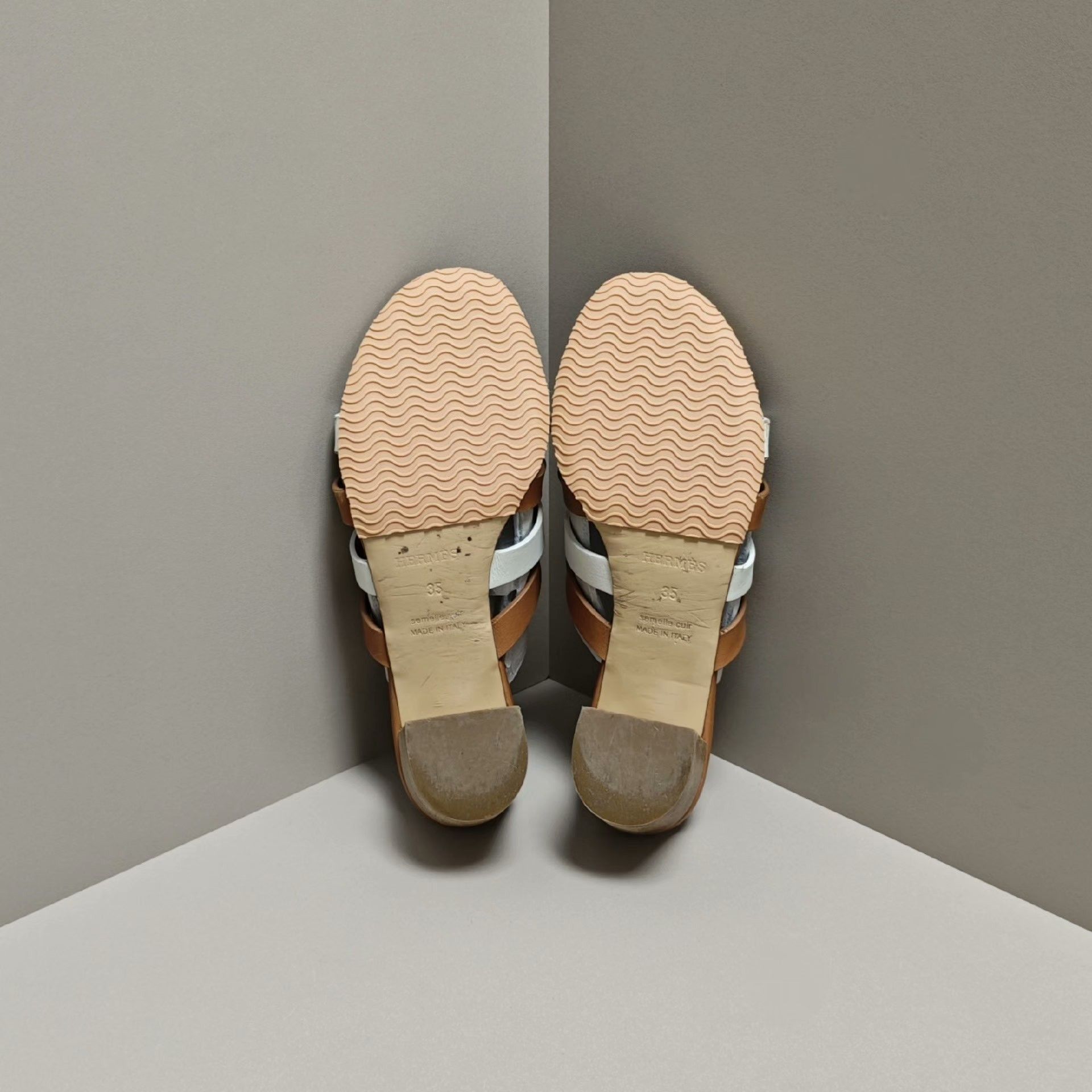 Hermes Hermes Sandals us_5 Women Size US 5 / IT 35 - 5 Thumbnail