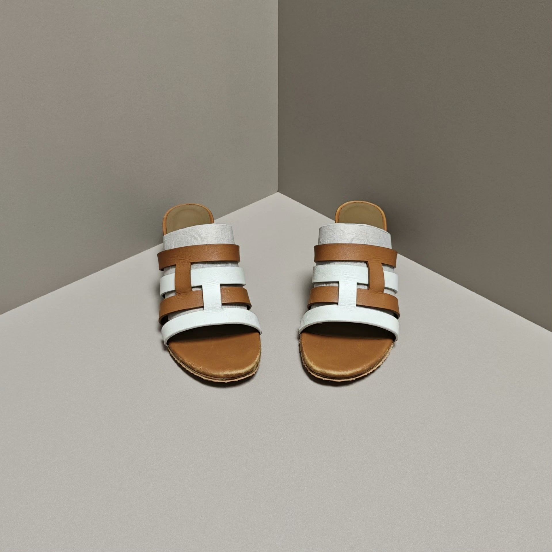 Hermes Hermes Sandals us_5 Women Size US 5 / IT 35 - 2 Thumbnail