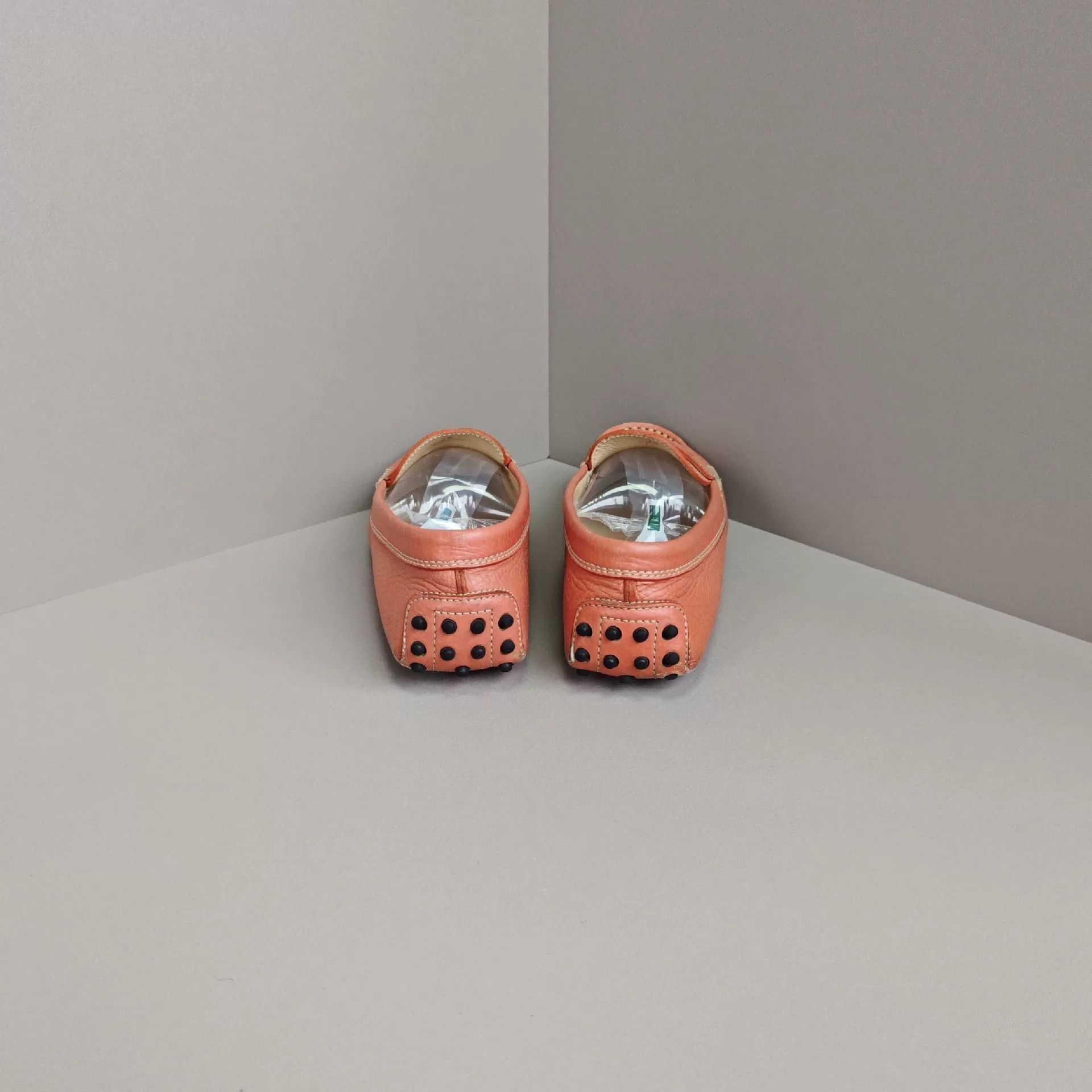 Tod's Tod's Lowtop Sneakers us_8 Women Size US 8 / IT 38 - 3 Thumbnail