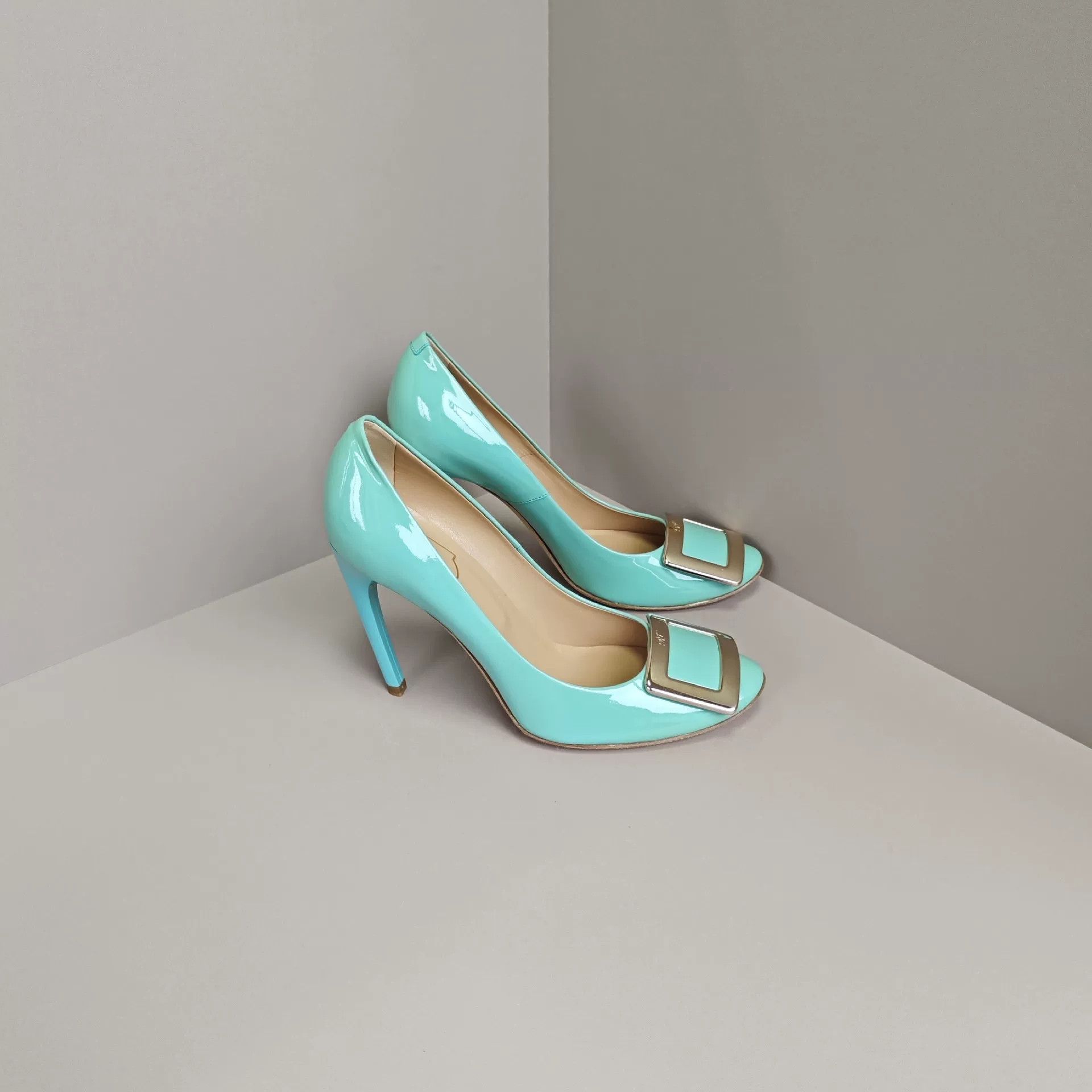 Roger Vivier Roger Vivier Lowtop Sneakers us_7 Women Size US 7 / IT 37 - 4 Thumbnail