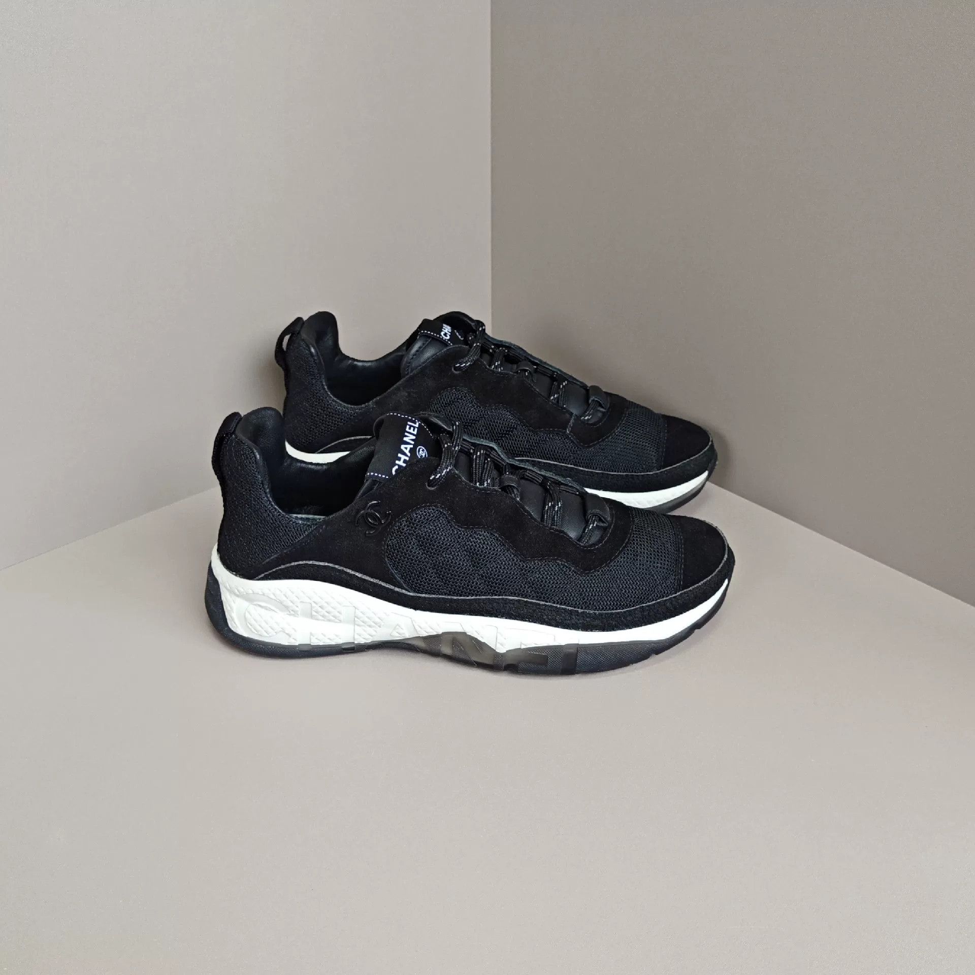 Chanel Chanel Casual Black Lowtop Sneakers 7 Men Size US 7 / EU 40 - 4 Thumbnail