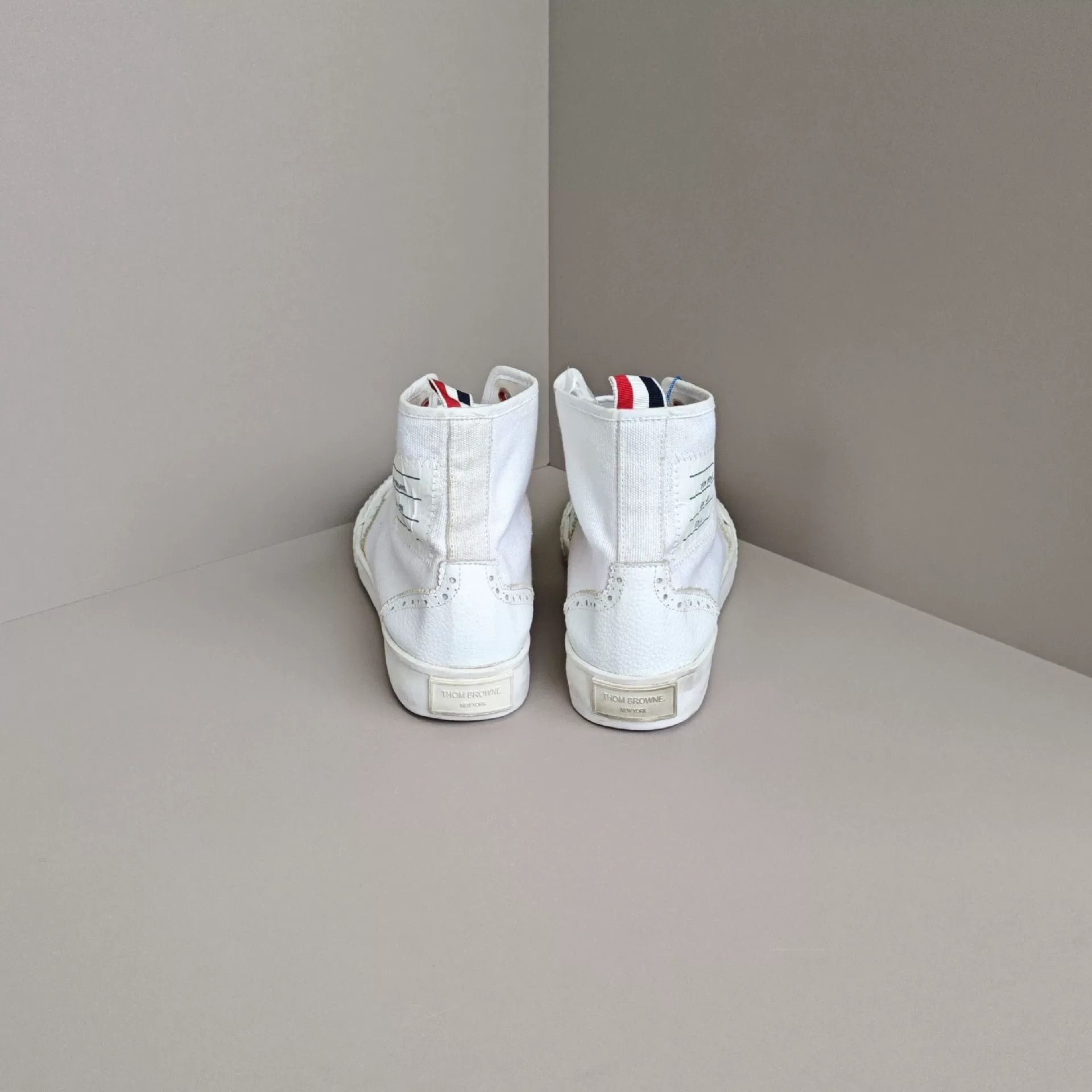 Thom Browne Thom Browne Canvas Brown Lowtop Sneakers 6 Men Size US 6 / EU 39 - 3 Thumbnail