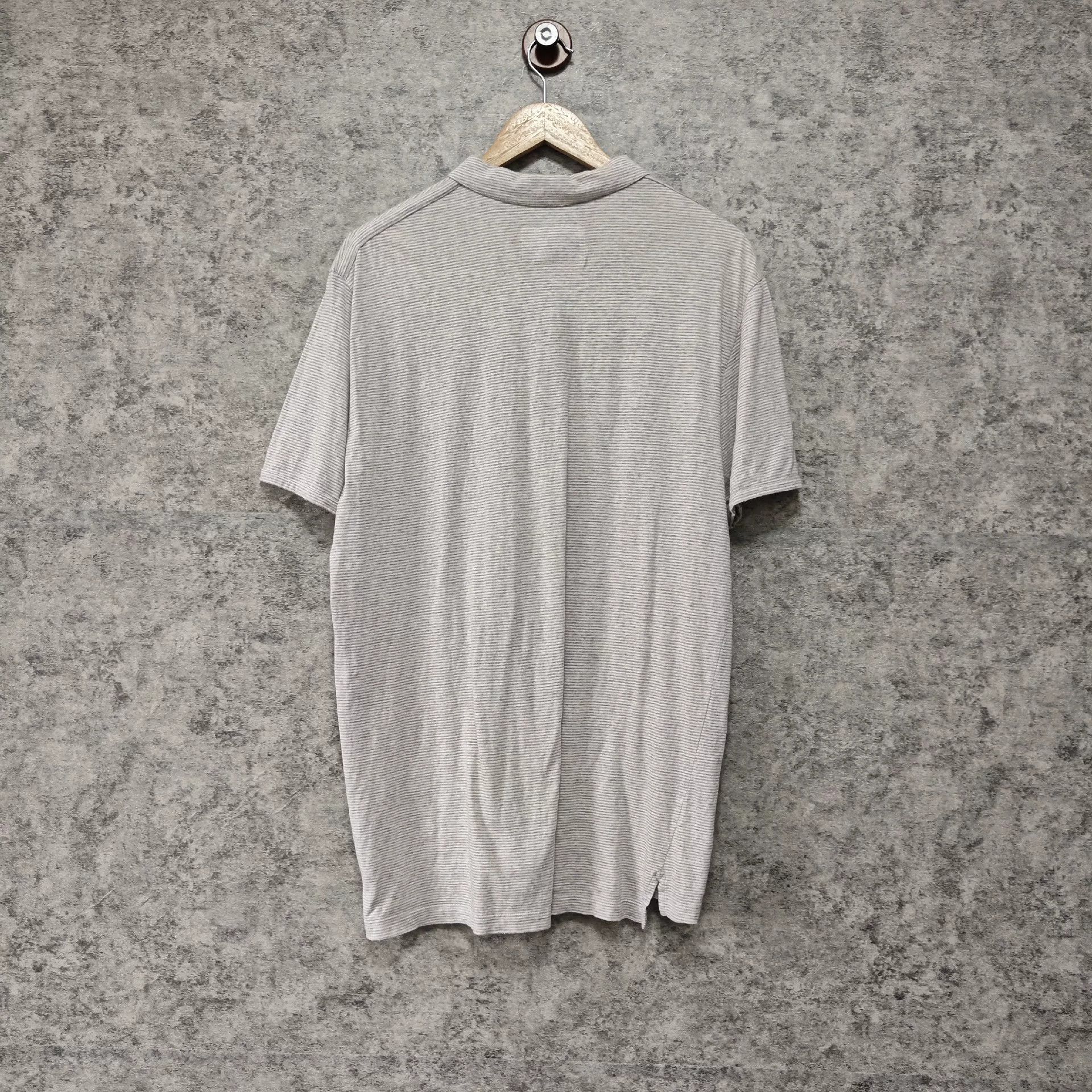 Prada Prada T-Shirt l Men Size US L / EU 52-54 / 3 - 2 Thumbnail